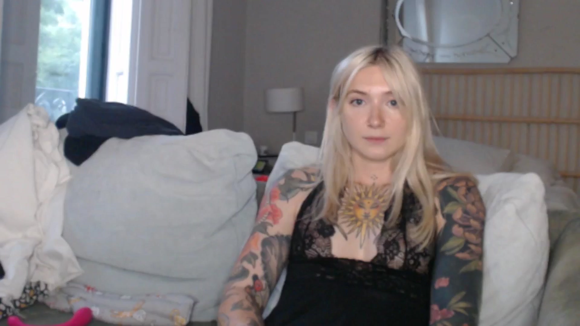 Gallery image thumbnail from Tattoo_bbgirl's myfreecams stream on, 06/25/2024, 17:48 image 9 of 20