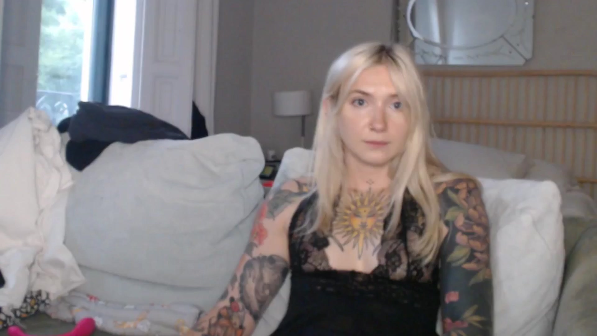 Gallery image thumbnail from Tattoo_bbgirl's myfreecams stream on, 06/25/2024, 17:48 image 10 of 20