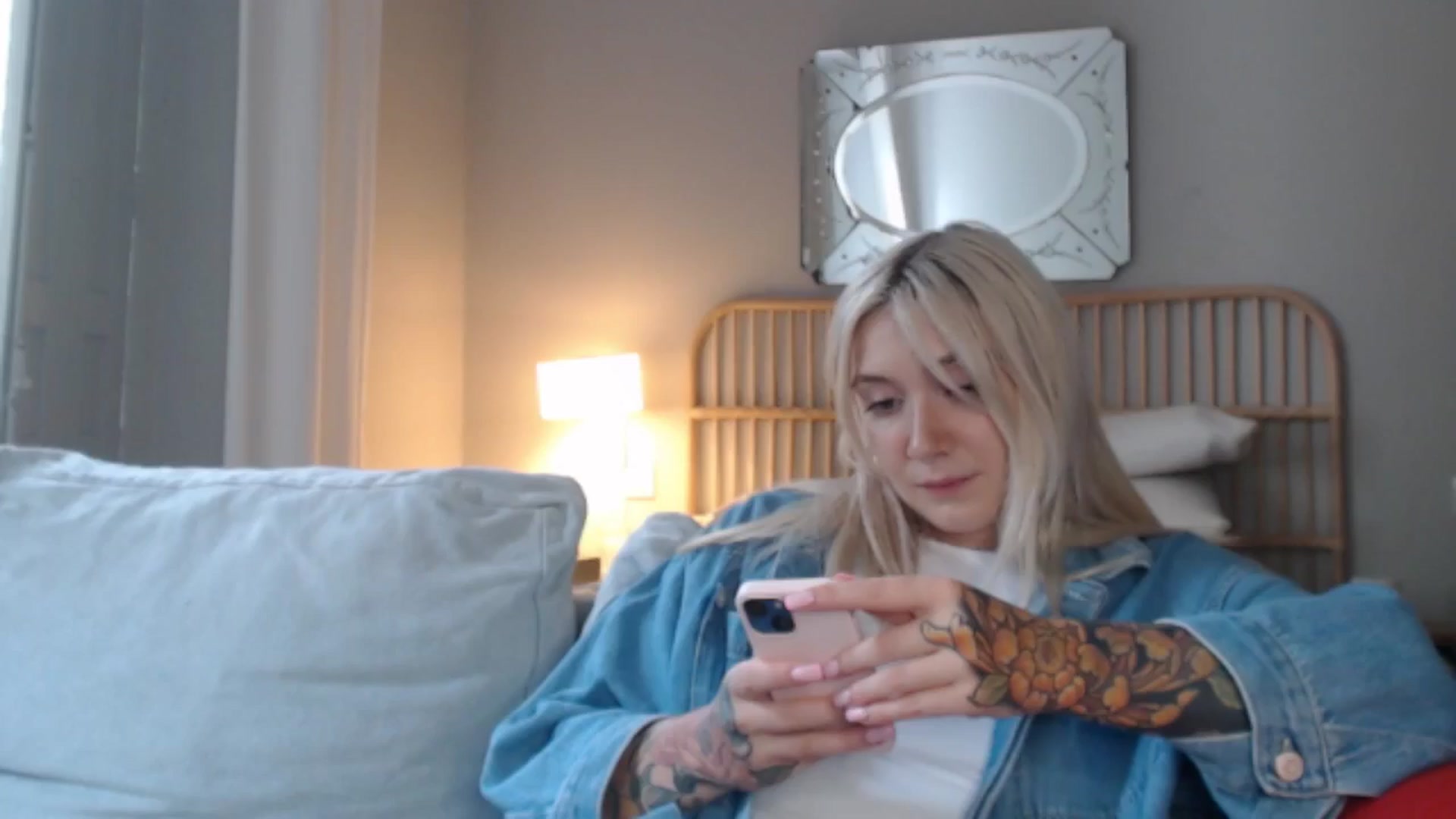 Gallery image thumbnail from Tattoo_bbgirl's myfreecams stream on, 06/28/2024, 18:17 image 10 of 20