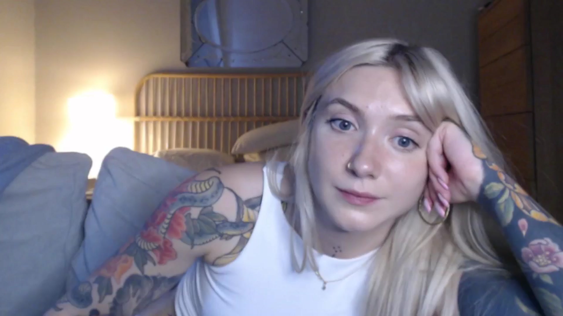 Gallery image thumbnail from Tattoo_bbgirl's myfreecams stream on, 06/28/2024, 20:00 image 9 of 20