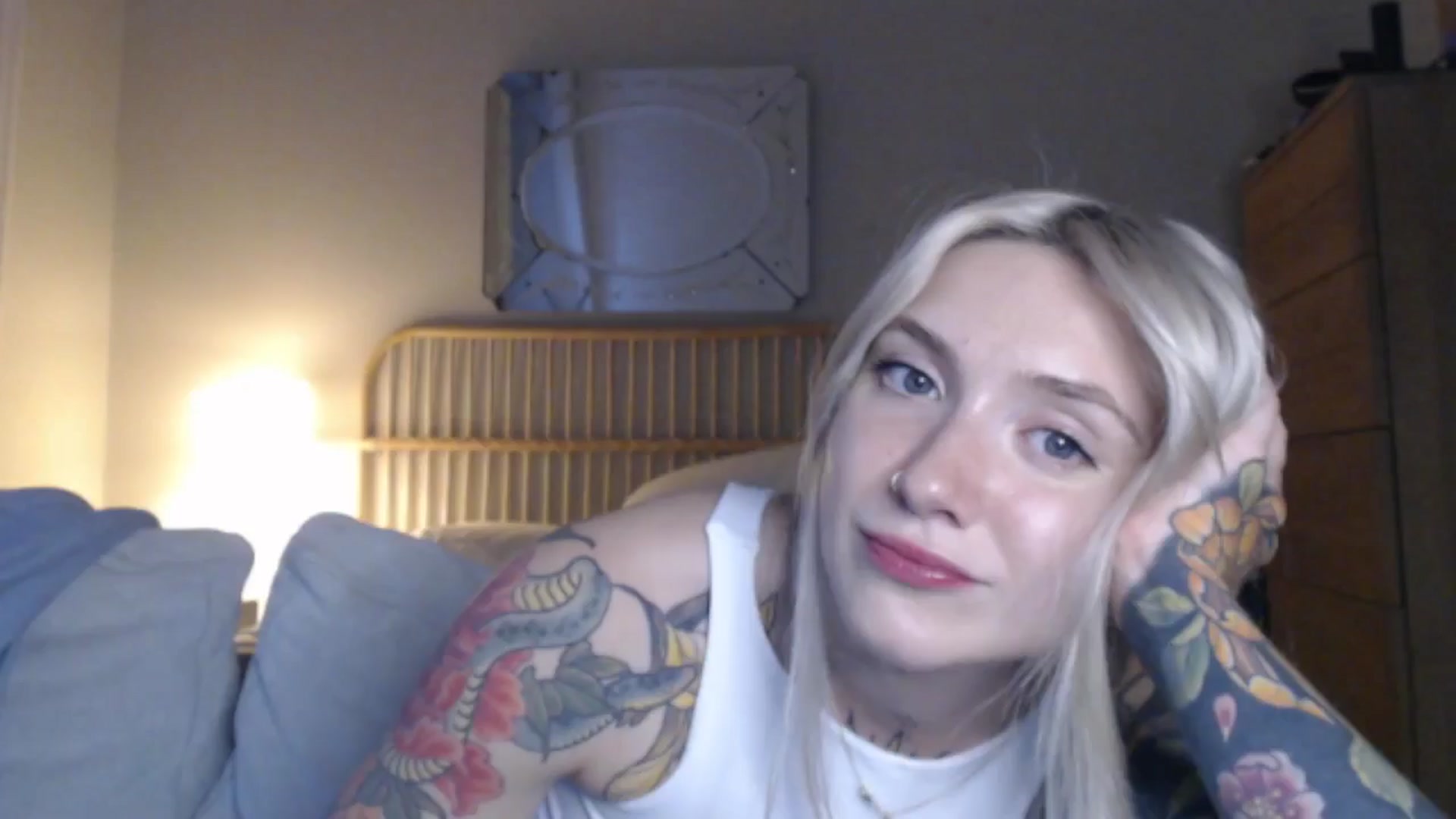 Gallery image thumbnail from Tattoo_bbgirl's myfreecams stream on, 06/28/2024, 20:00 image 11 of 20