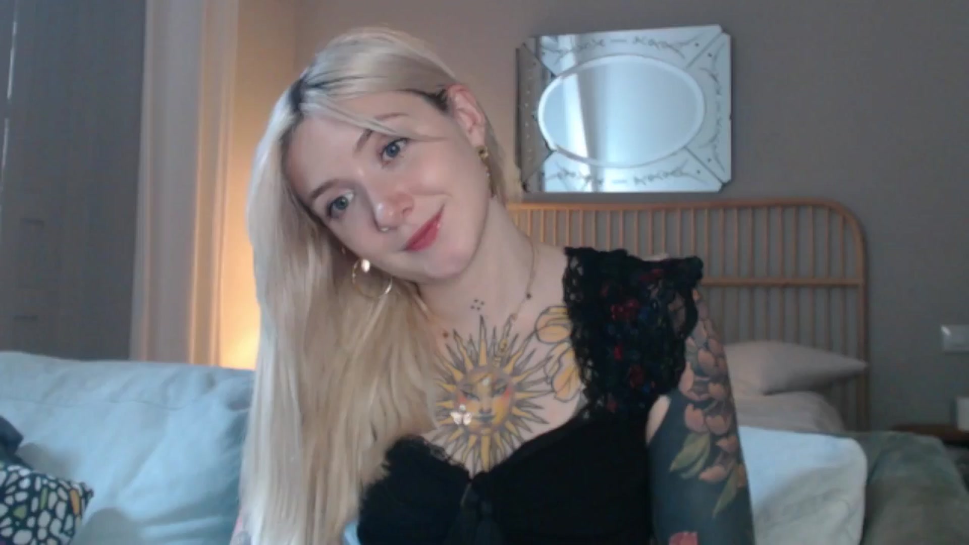 Gallery image thumbnail from Tattoo_bbgirl's myfreecams stream on, 07/01/2024, 13:44 image 10 of 20