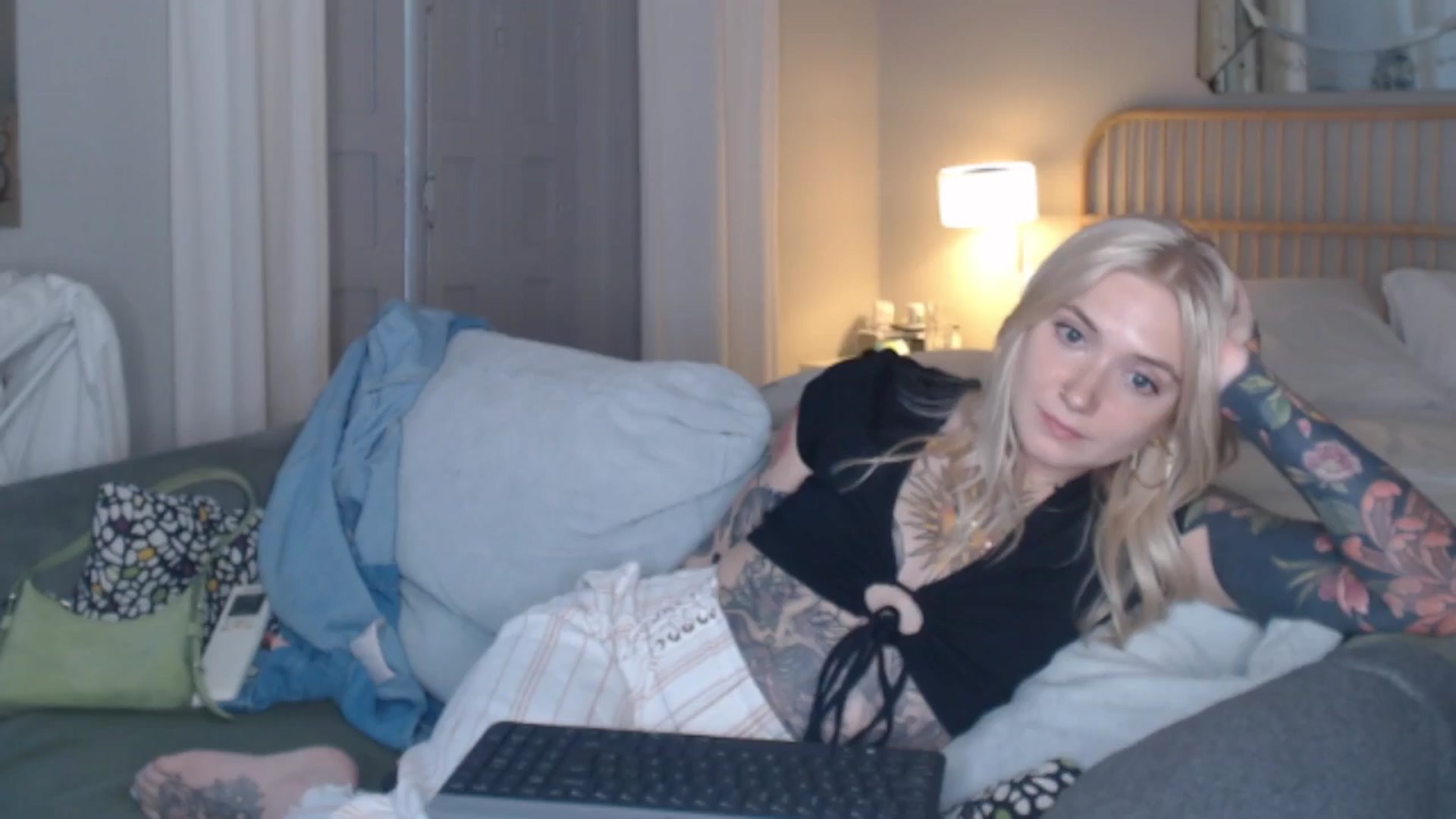 Gallery image thumbnail from Tattoo_bbgirl's myfreecams stream on, 07/04/2024, 19:10 image 16 of 20