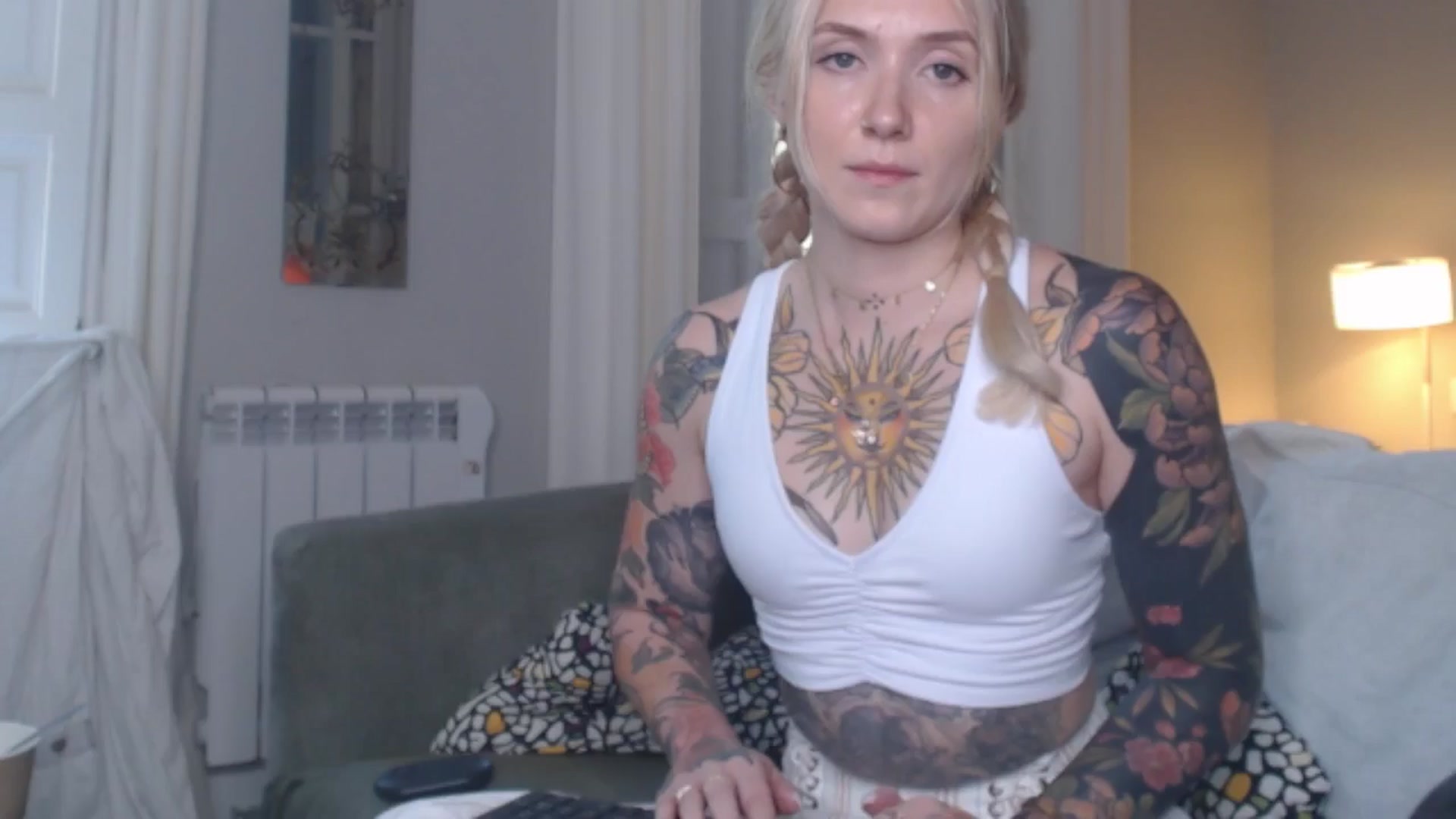 Gallery image thumbnail from Tattoo_bbgirl's myfreecams stream on, 07/10/2024, 16:02 image 15 of 20