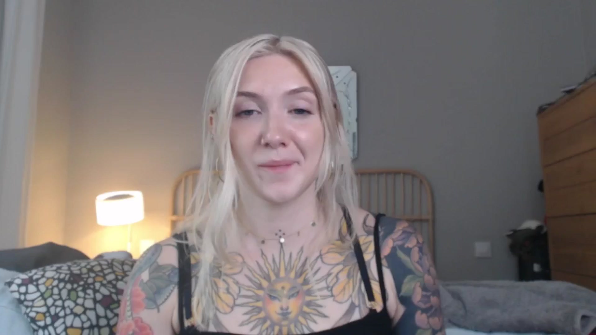 Gallery image thumbnail from Tattoo_bbgirl's myfreecams stream on, 07/16/2024, 15:05 image 10 of 20