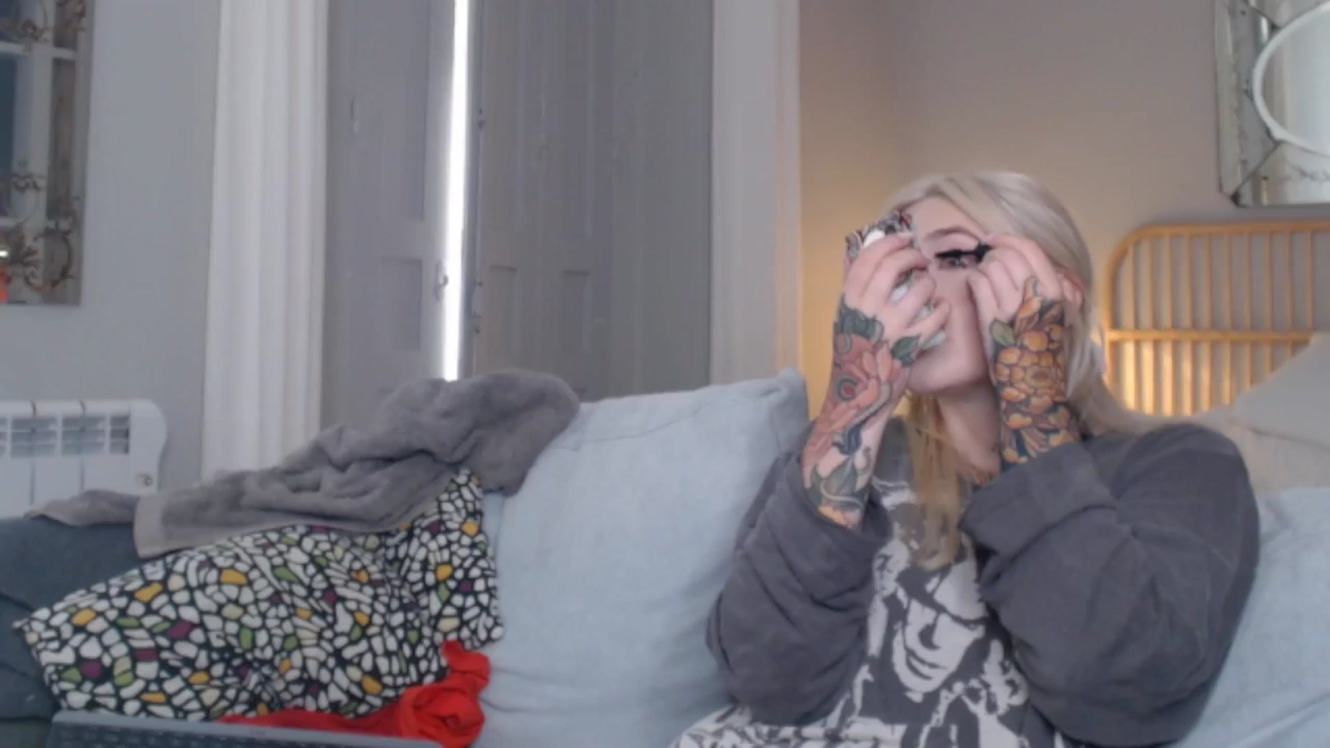 Gallery image thumbnail from Tattoo_bbgirl's myfreecams stream on, 07/22/2024, 13:46 image 12 of 20