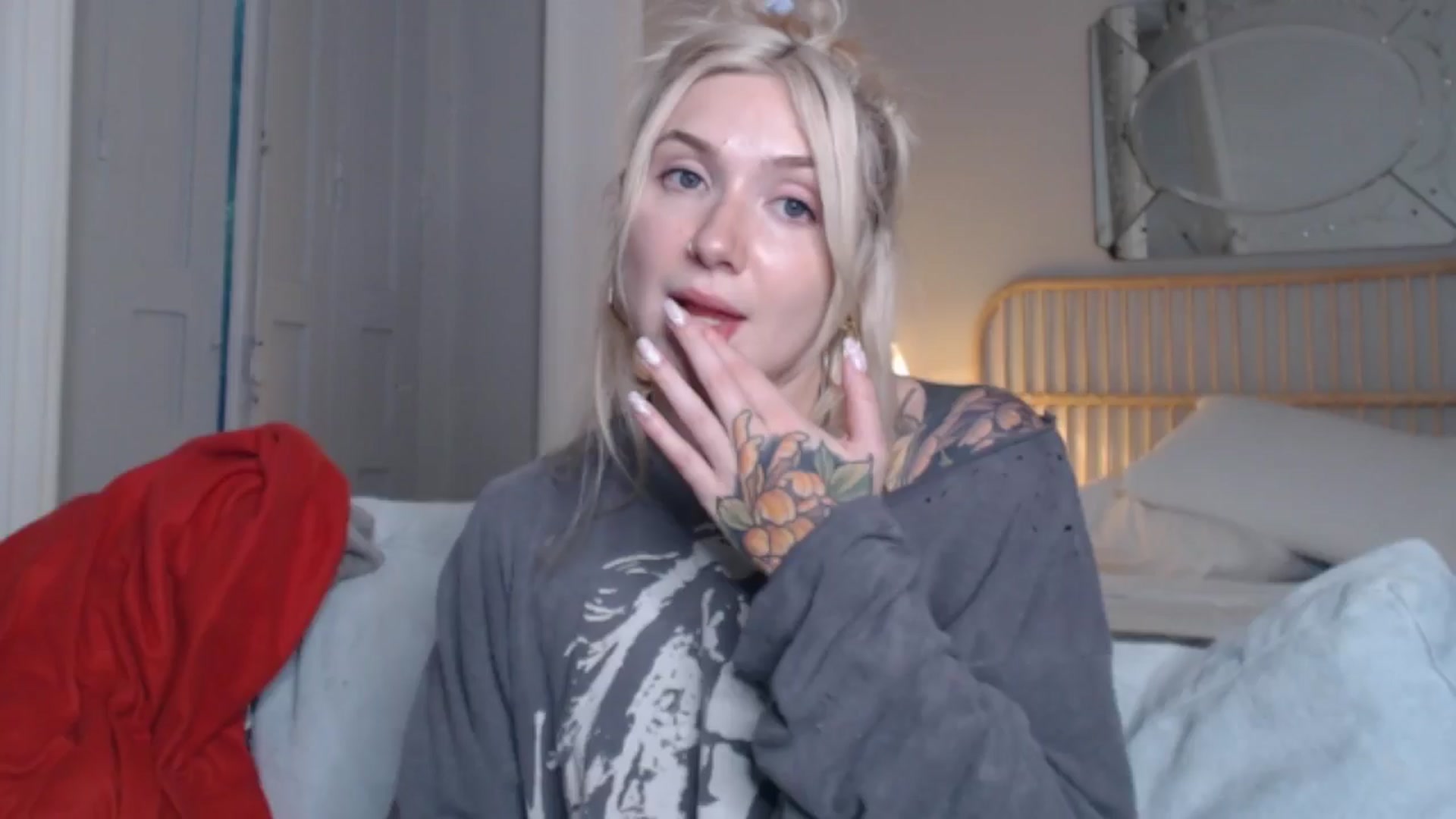 Gallery image thumbnail from Tattoo_bbgirl's myfreecams stream on, 07/22/2024, 19:37 image 17 of 20