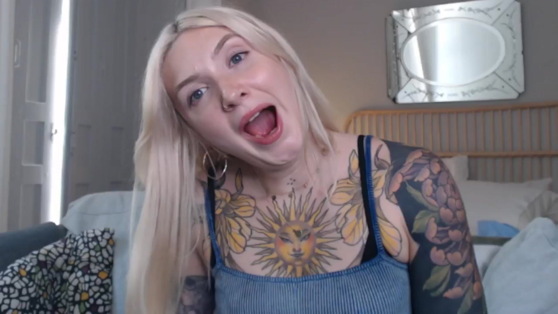 Gallery image thumbnail from Tattoo_bbgirl's myfreecams stream on, 07/23/2024, 14:22 image 16 of 20