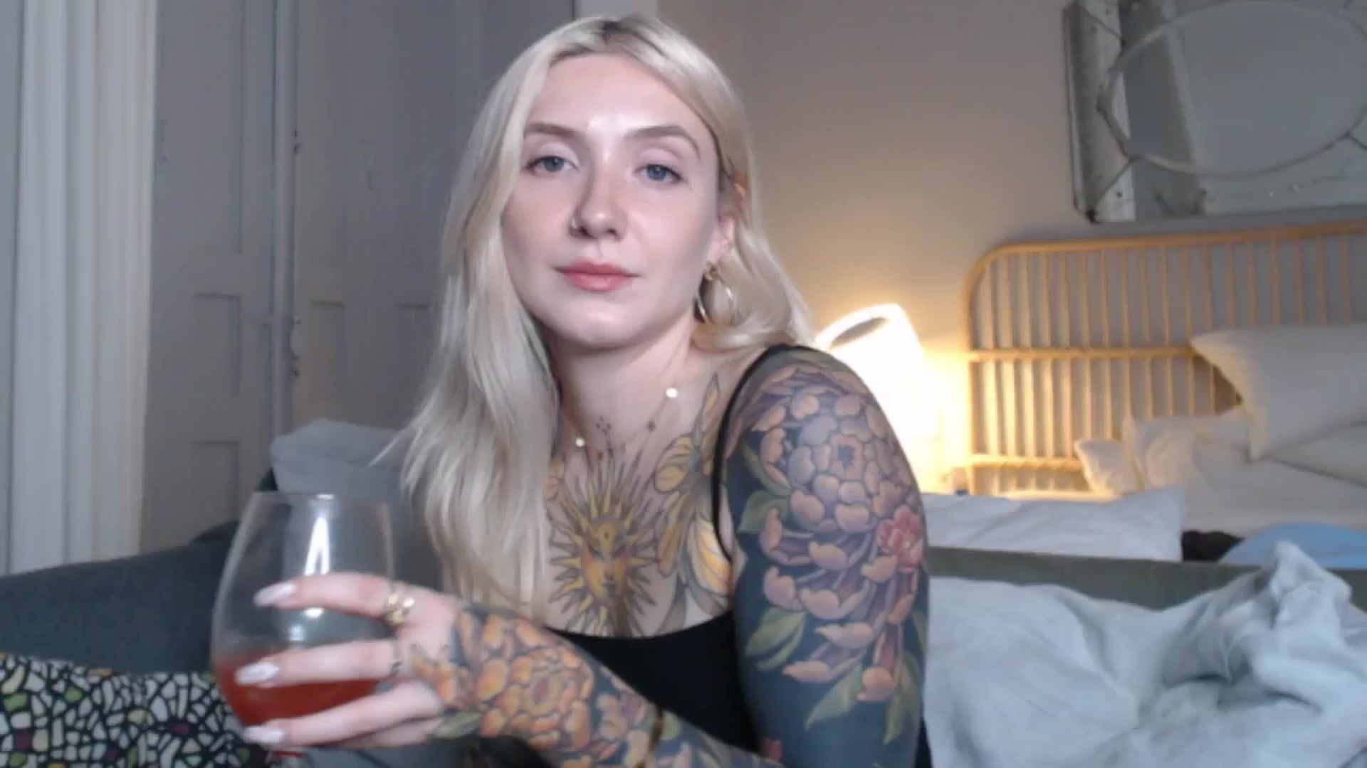 Gallery image thumbnail from Tattoo_bbgirl's myfreecams stream on, 07/29/2024, 19:36 image 17 of 20