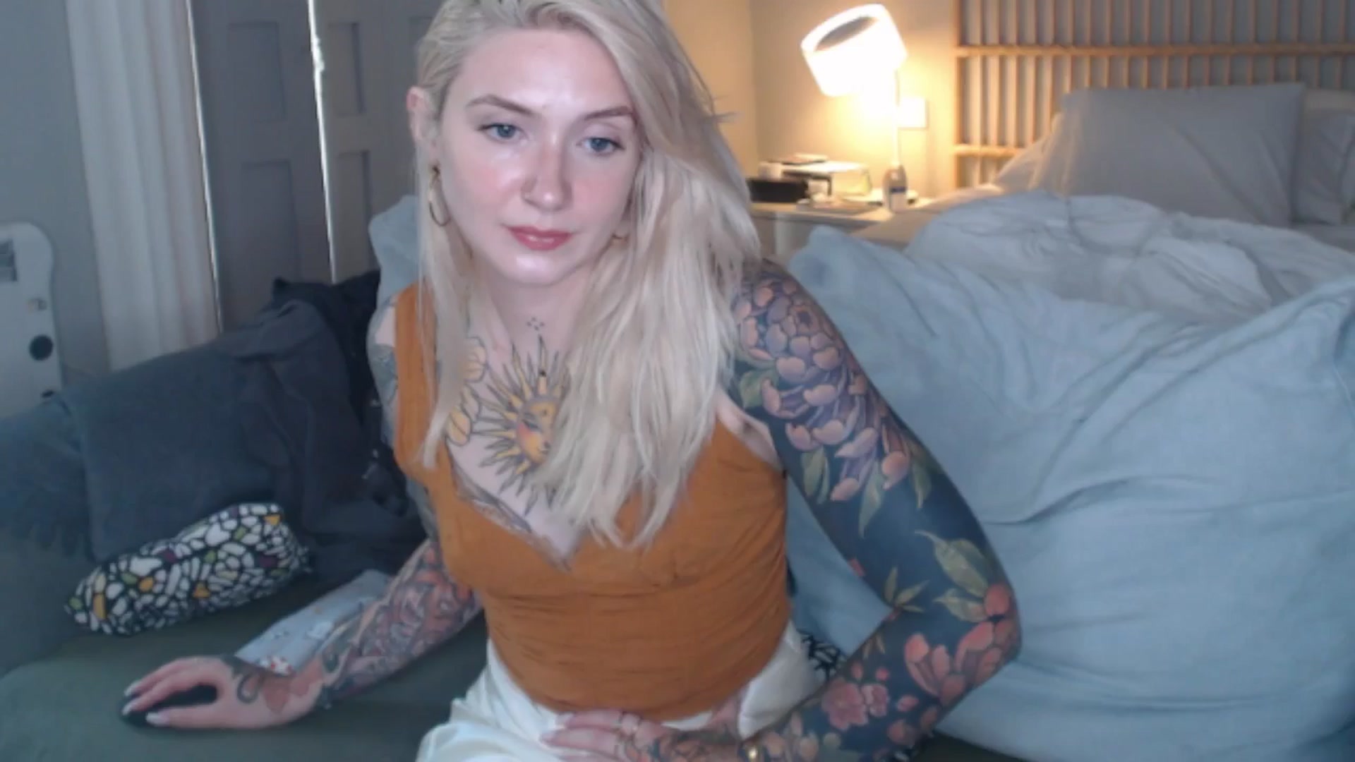 Gallery image thumbnail from Tattoo_bbgirl's myfreecams stream on, 07/30/2024, 16:05 image 15 of 20