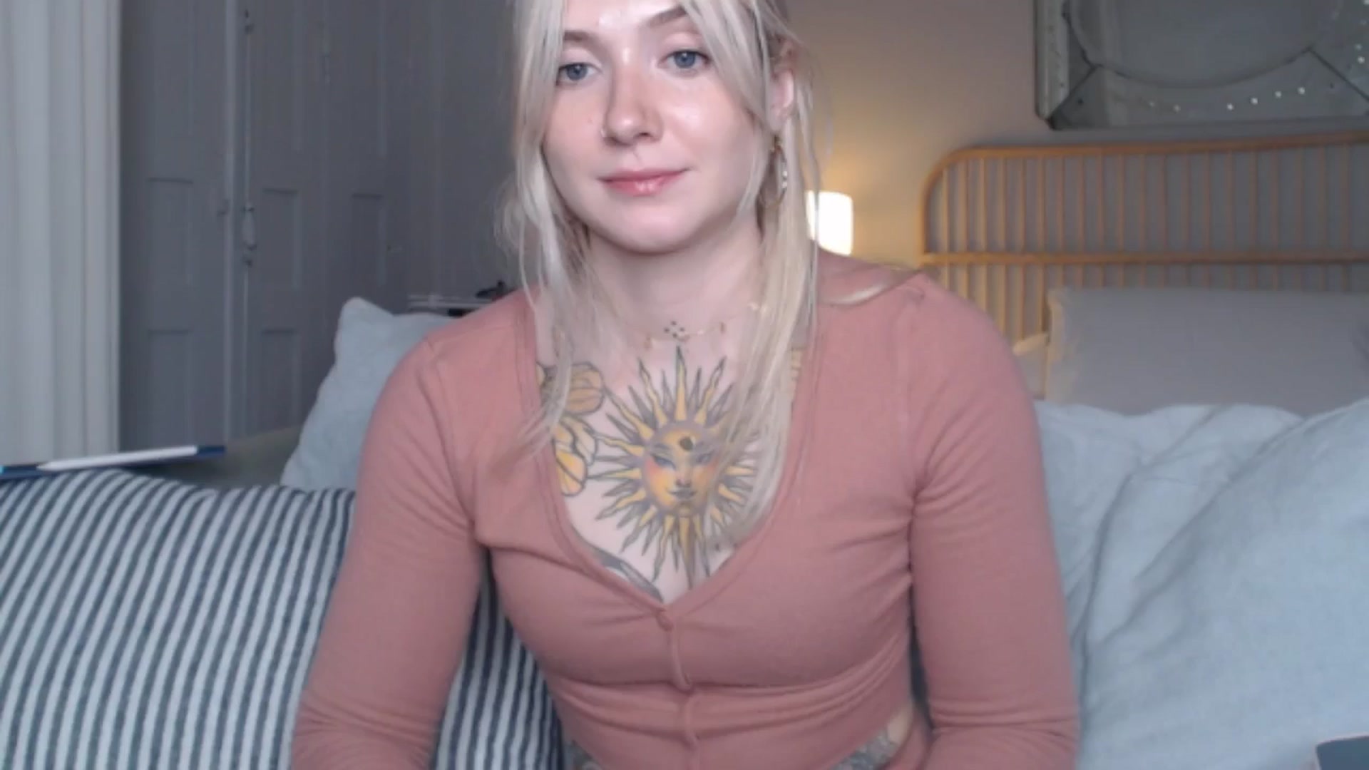 Gallery image thumbnail from Tattoo_bbgirl's myfreecams stream on, 08/05/2024, 19:47 image 8 of 20