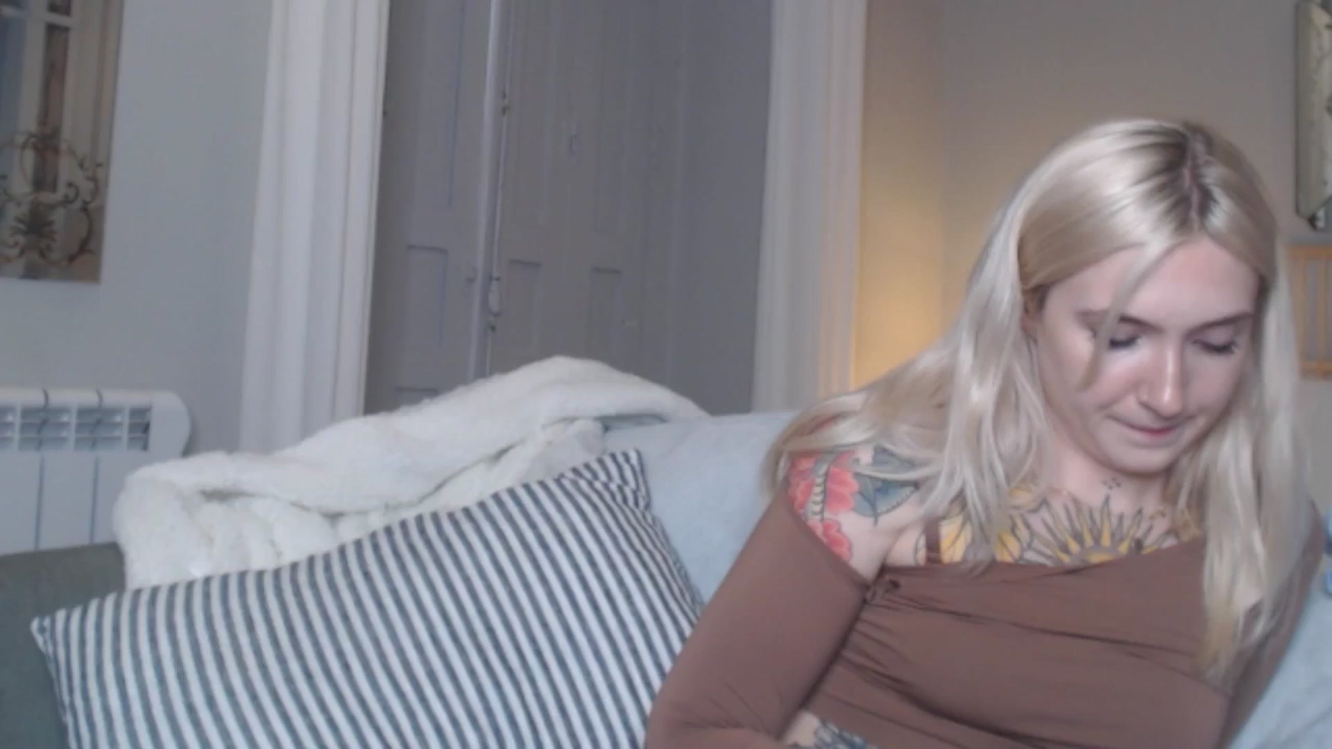 Gallery image thumbnail from Tattoo_bbgirl's myfreecams stream on, 08/08/2024, 22:14 image 2 of 20