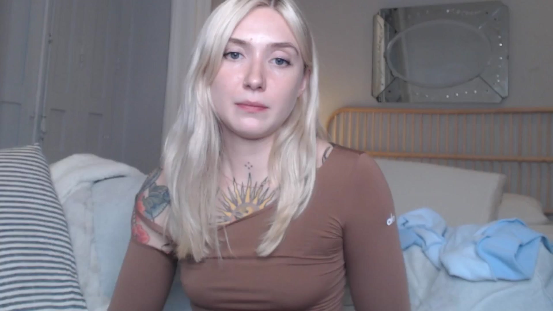 Gallery image thumbnail from Tattoo_bbgirl's myfreecams stream on, 08/08/2024, 22:14 image 16 of 20