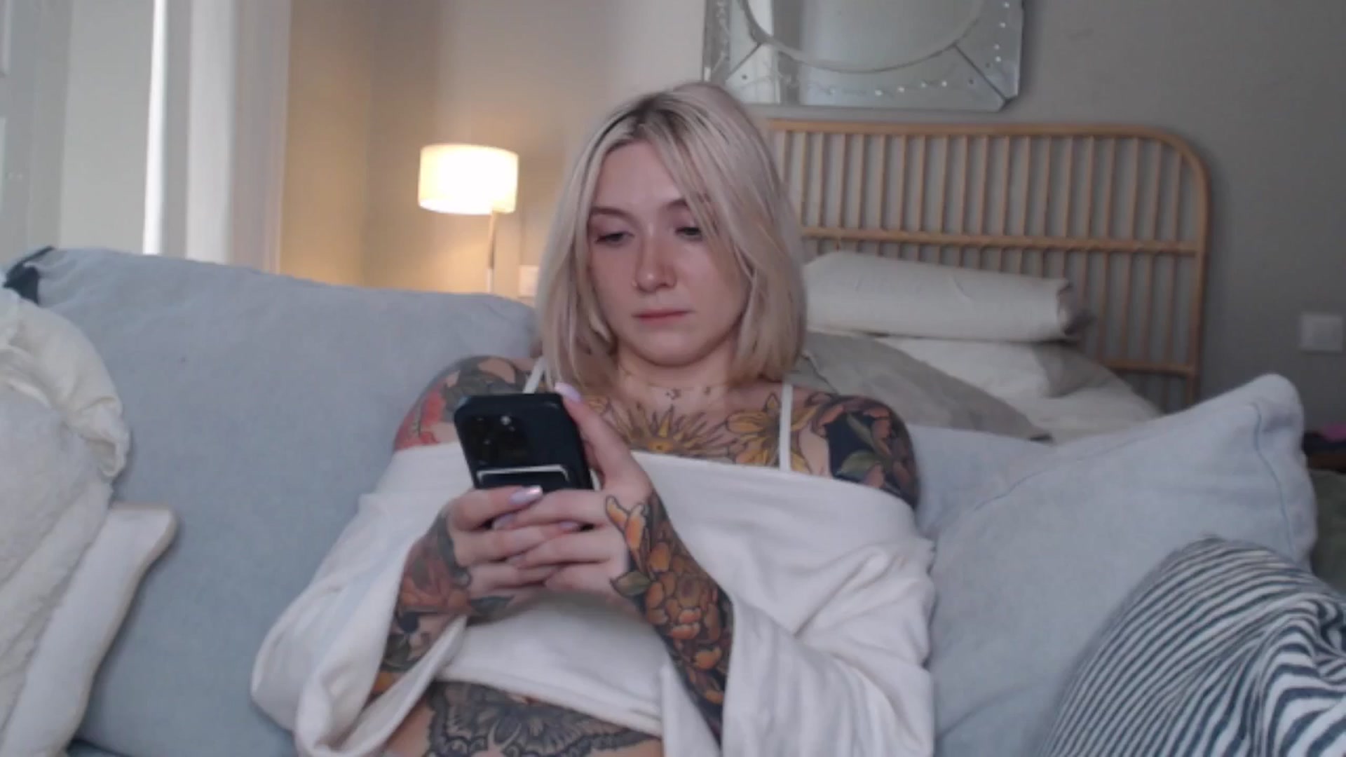 Gallery image thumbnail from Tattoo_bbgirl's myfreecams stream on, 08/12/2024, 15:25 image 12 of 20