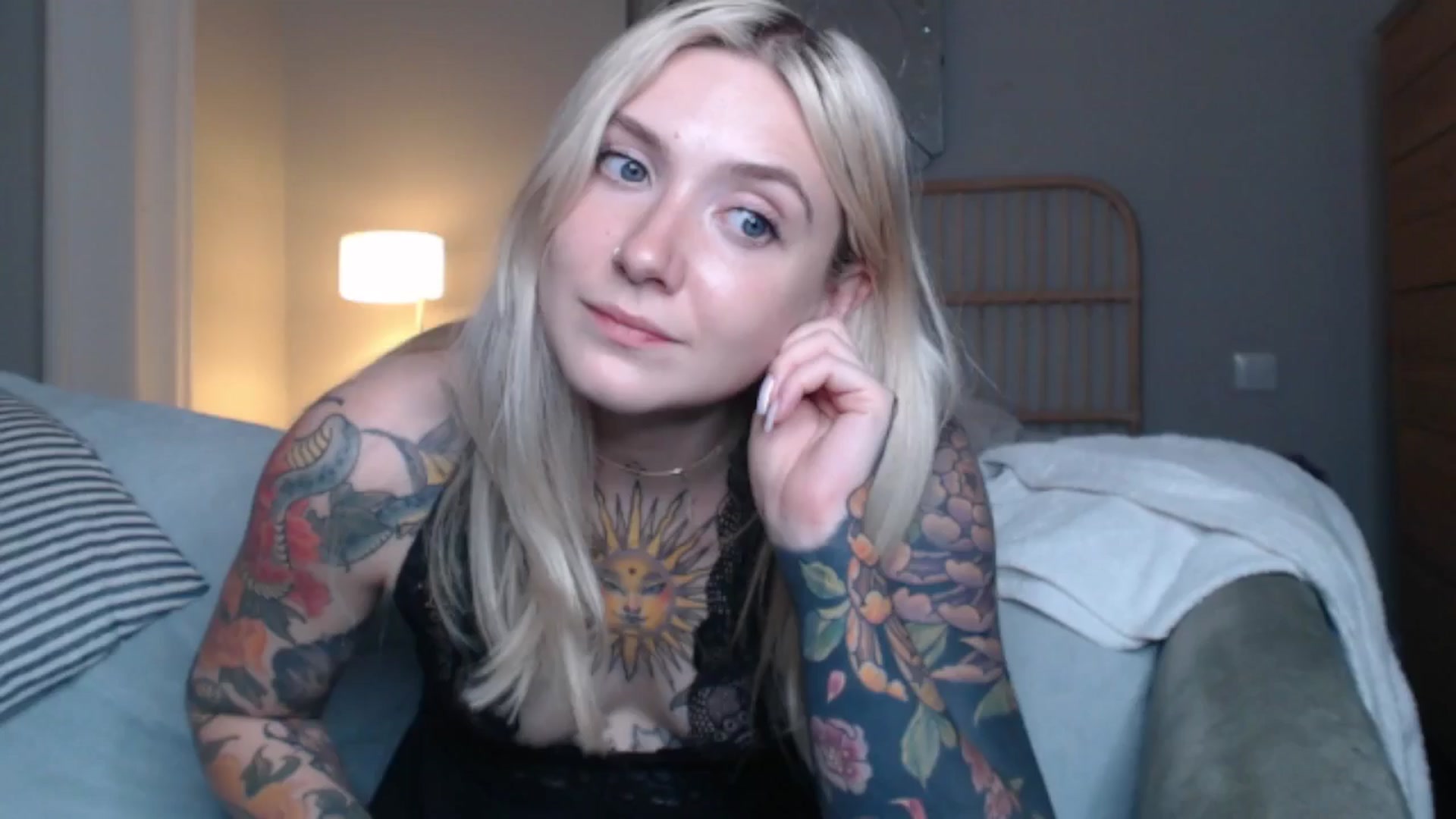 Gallery image thumbnail from Tattoo_bbgirl's myfreecams stream on, 08/14/2024, 21:39 image 19 of 20
