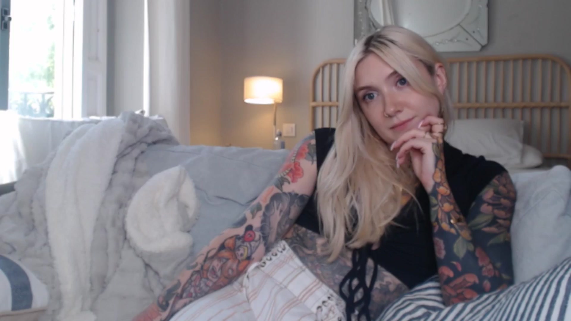 Gallery image thumbnail from Tattoo_bbgirl's myfreecams stream on, 08/21/2024, 15:24 image 17 of 20