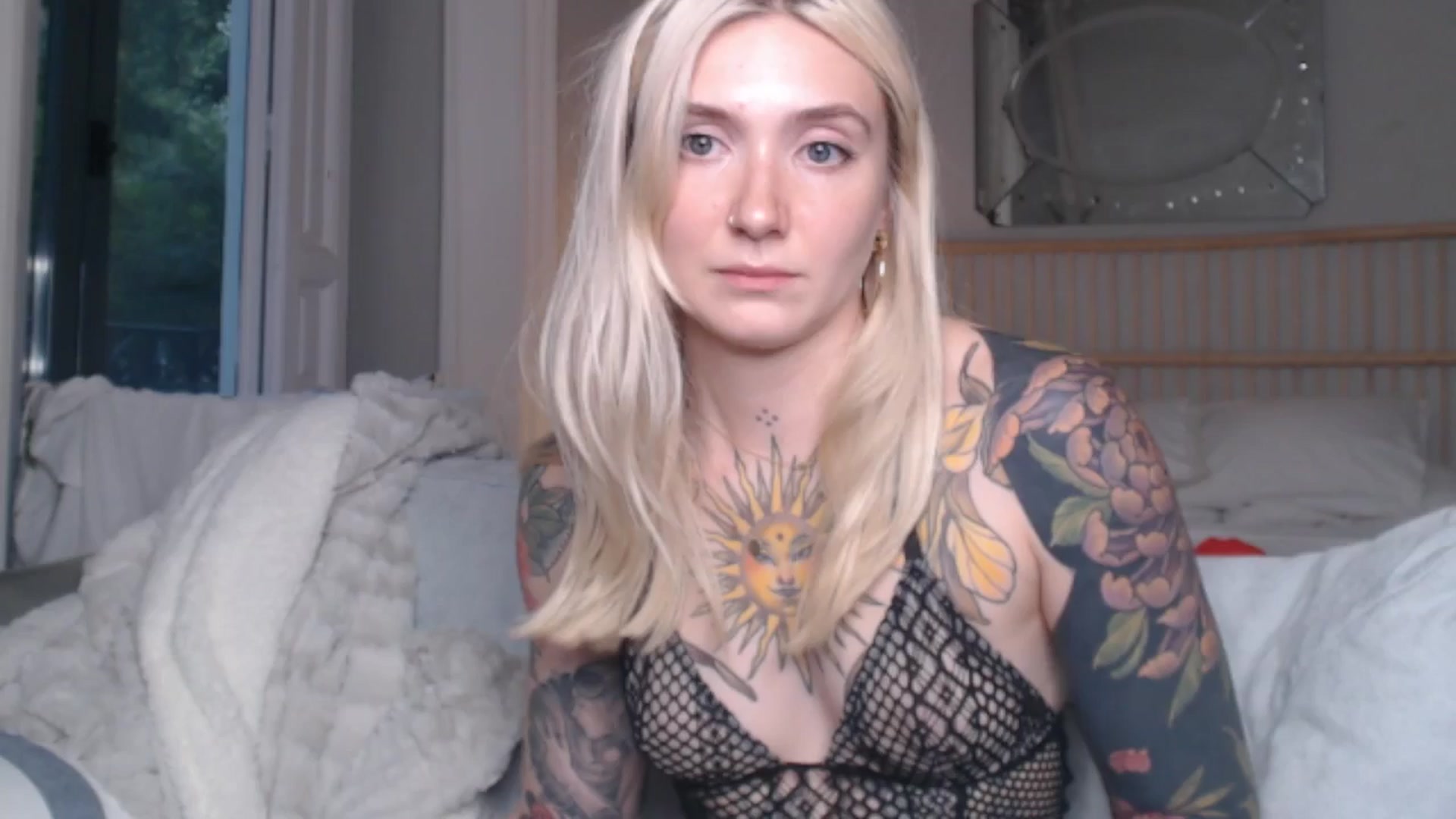 Gallery image thumbnail from Tattoo_bbgirl's myfreecams stream on, 08/21/2024, 19:10 image 19 of 20