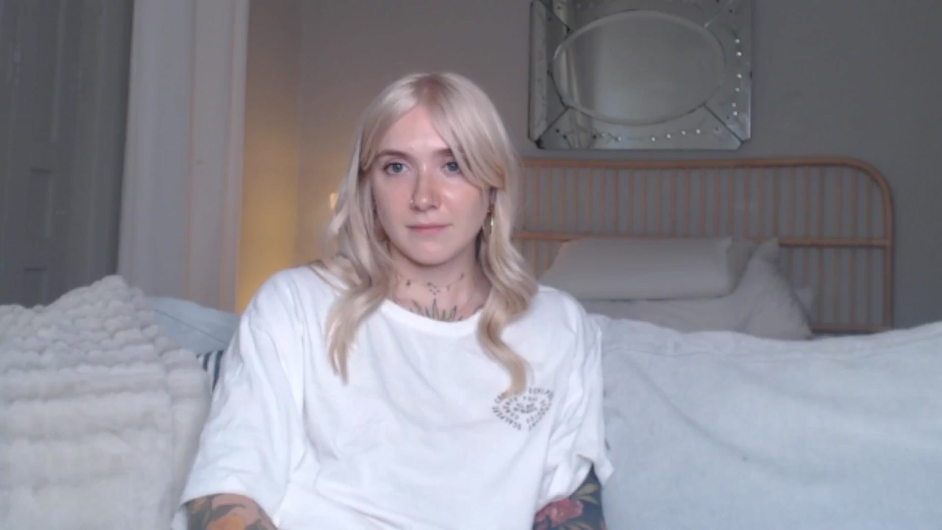 Gallery image thumbnail from Tattoo_bbgirl's myfreecams stream on, 08/27/2024, 17:31 image 16 of 20
