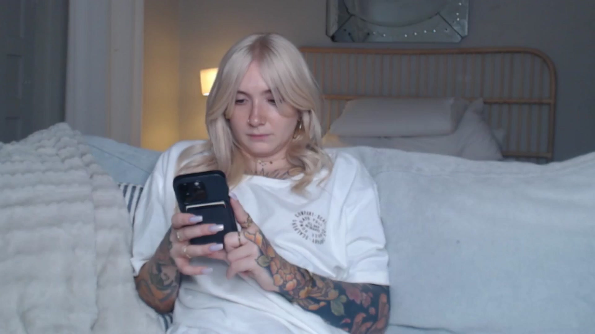 Gallery image thumbnail from Tattoo_bbgirl's myfreecams stream on, 08/27/2024, 17:31 image 20 of 20