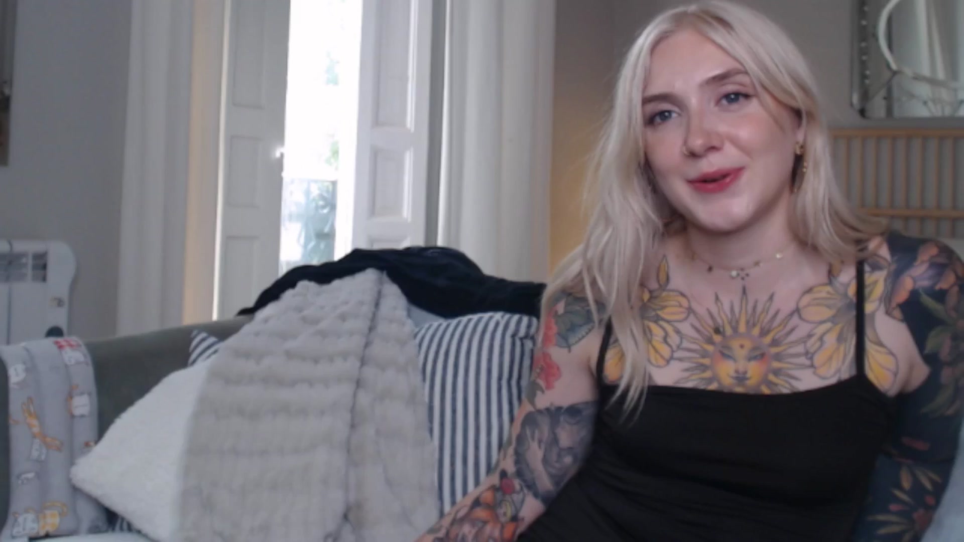 Gallery image thumbnail from Tattoo_bbgirl's myfreecams stream on, 08/28/2024, 17:05 image 9 of 20