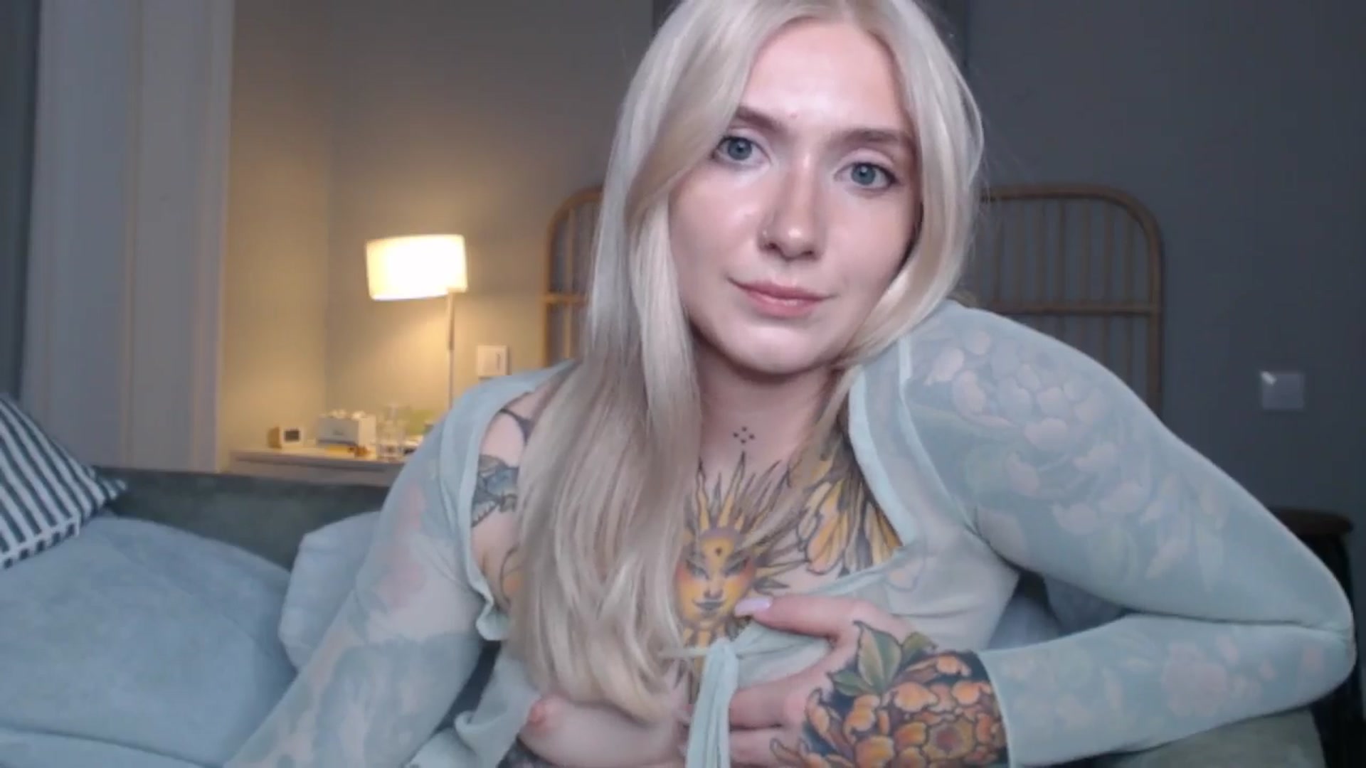 Gallery image thumbnail from Tattoo_bbgirl's myfreecams stream on, 09/04/2024, 18:50 image 20 of 20