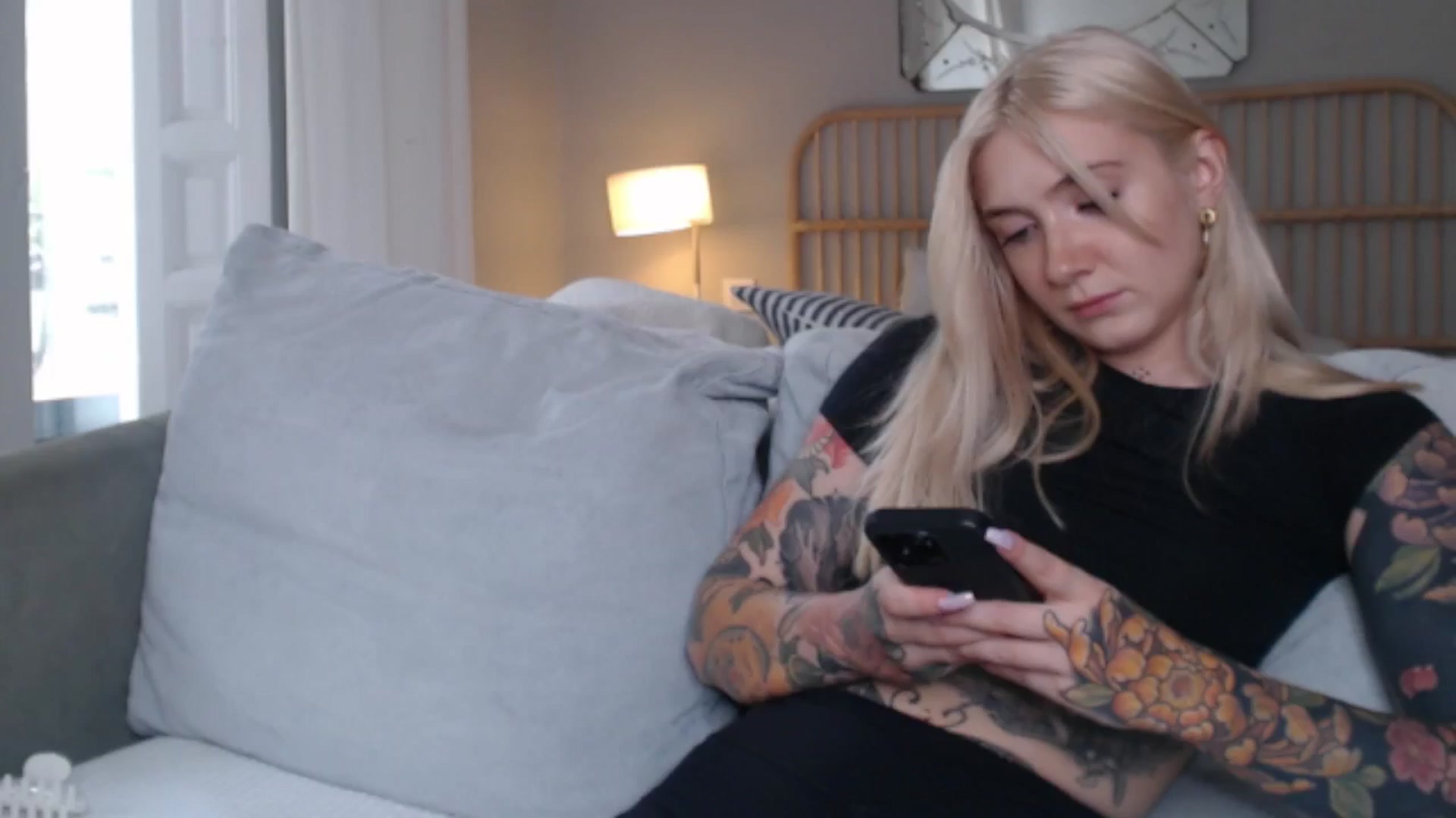 Gallery image thumbnail from Tattoo_bbgirl's myfreecams stream on, 09/05/2024, 13:31 image 3 of 20