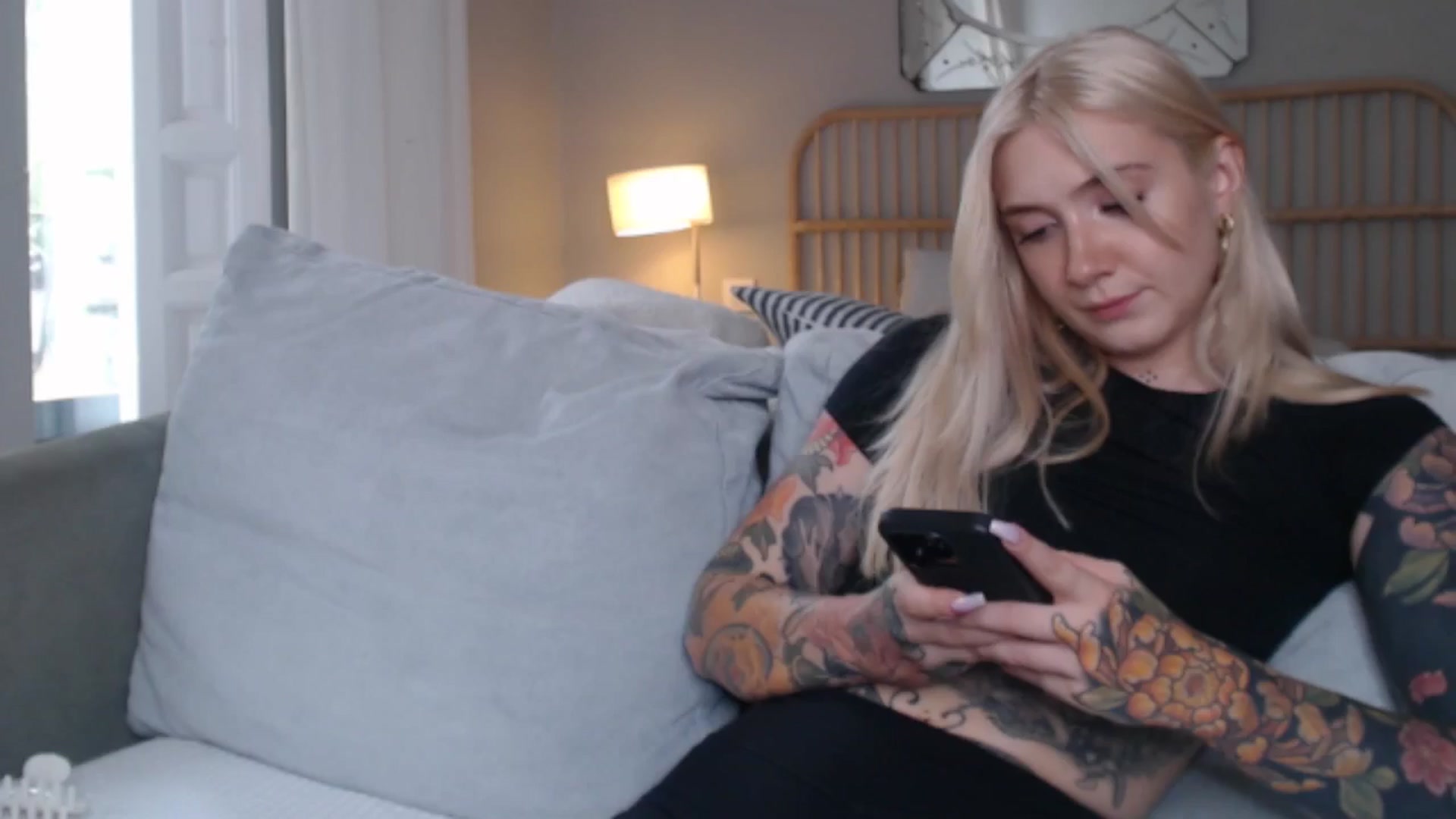 Gallery image thumbnail from Tattoo_bbgirl's myfreecams stream on, 09/05/2024, 13:31 image 4 of 20
