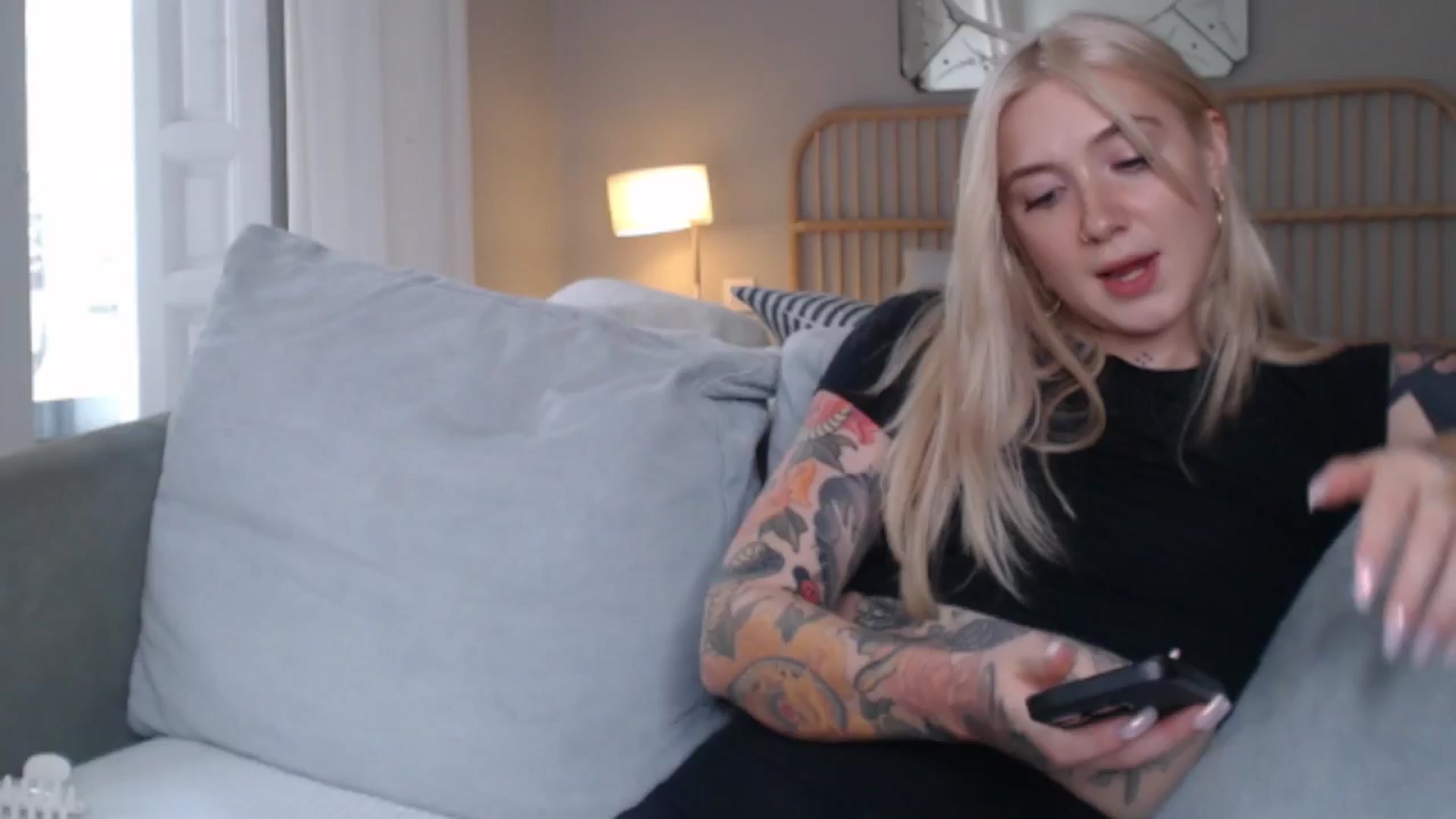 Gallery image thumbnail from Tattoo_bbgirl's myfreecams stream on, 09/05/2024, 13:31 image 2 of 20