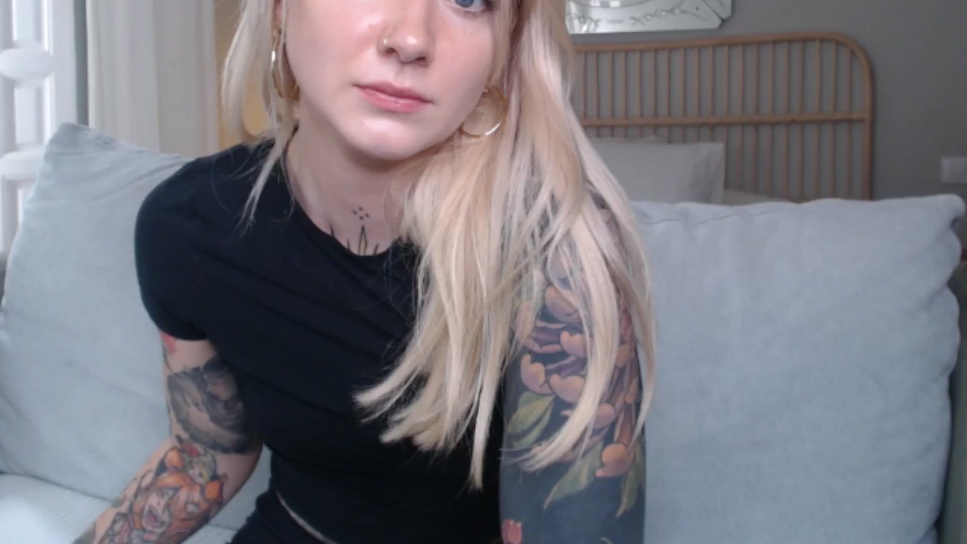 Gallery image thumbnail from Tattoo_bbgirl's myfreecams stream on, 09/05/2024, 15:02 image 9 of 20