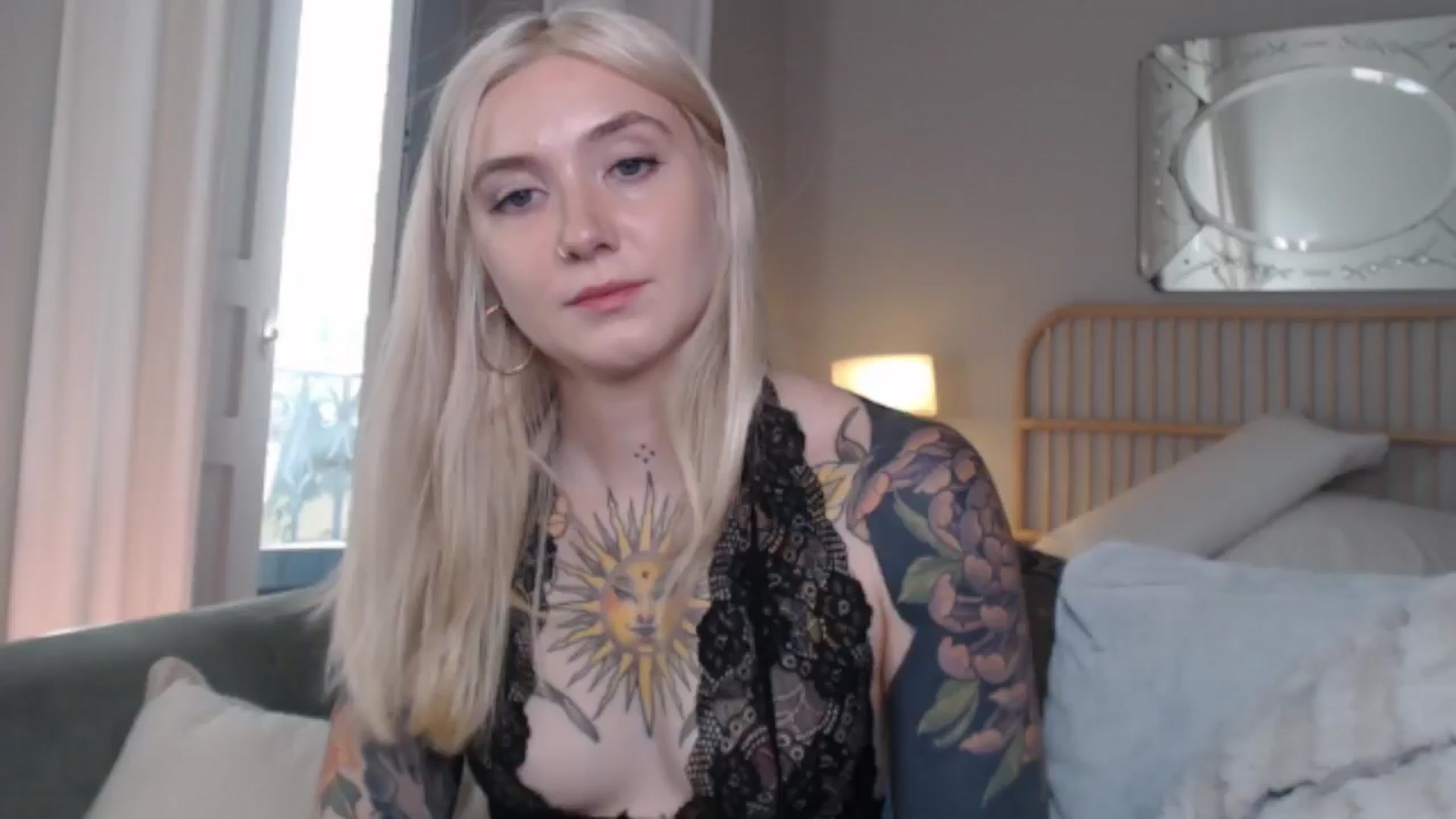 Gallery image thumbnail from Tattoo_bbgirl's myfreecams stream on, 09/06/2024, 16:02 image 12 of 20