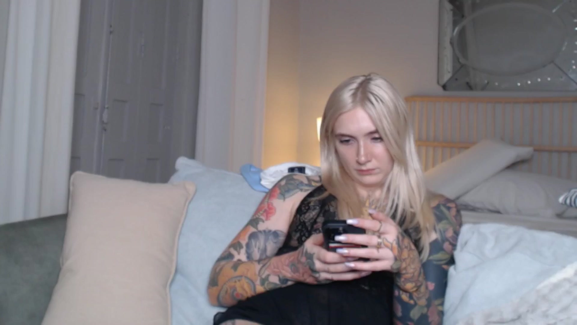 Gallery image thumbnail from Tattoo_bbgirl's myfreecams stream on, 09/06/2024, 20:56 image 20 of 20