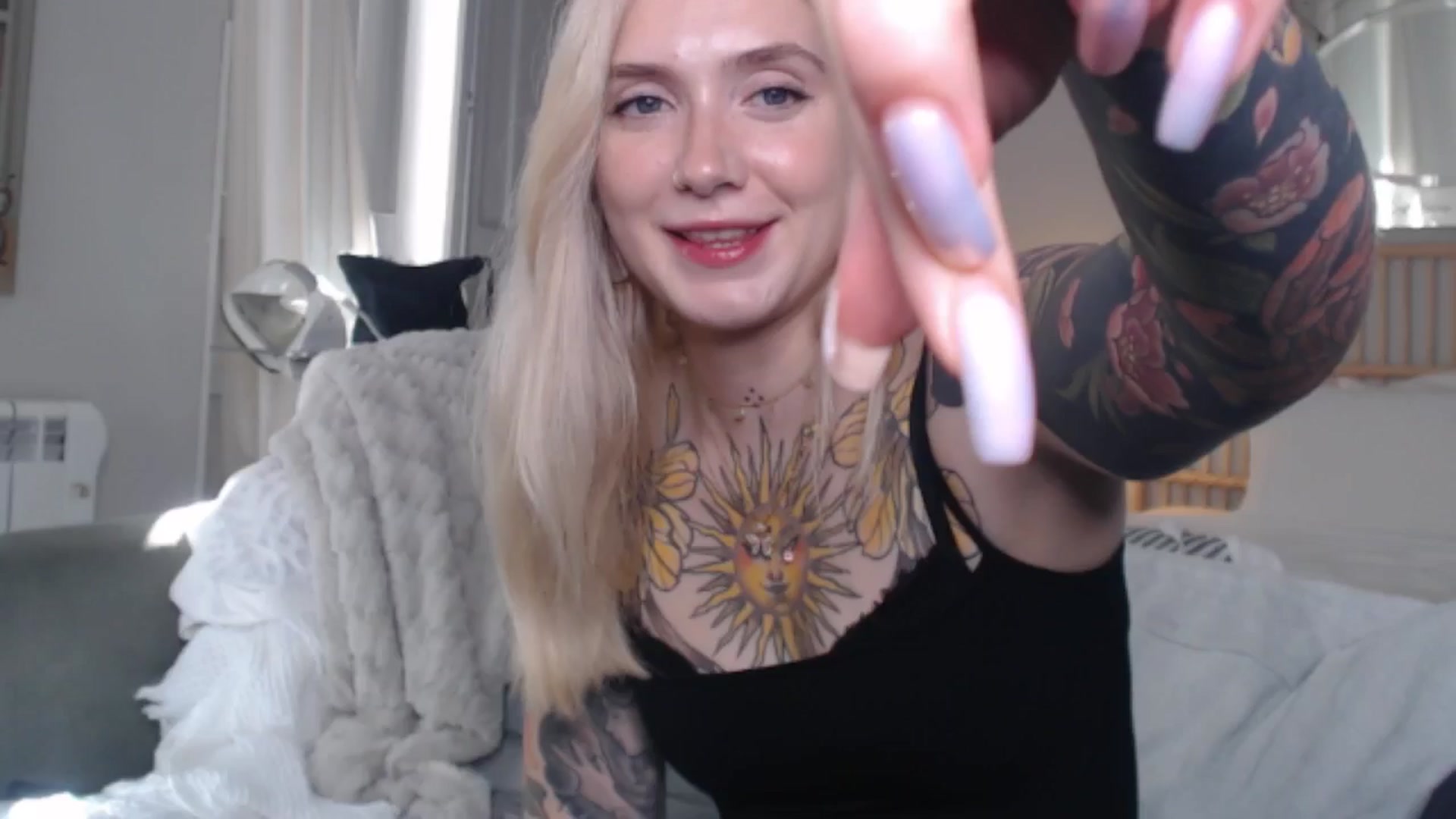 Gallery image thumbnail from Tattoo_bbgirl's myfreecams stream on, 09/09/2024, 15:06 image 13 of 20