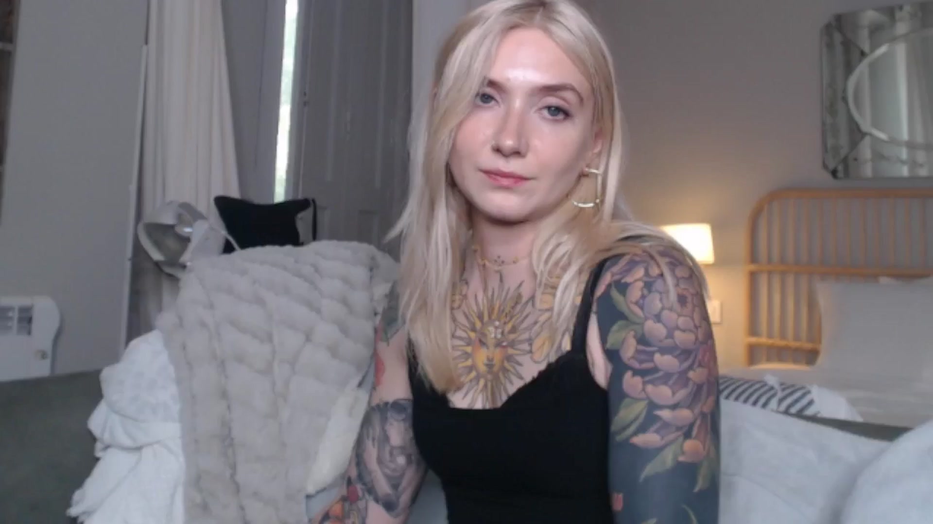 Gallery image thumbnail from Tattoo_bbgirl's myfreecams stream on, 09/09/2024, 17:43 image 11 of 20
