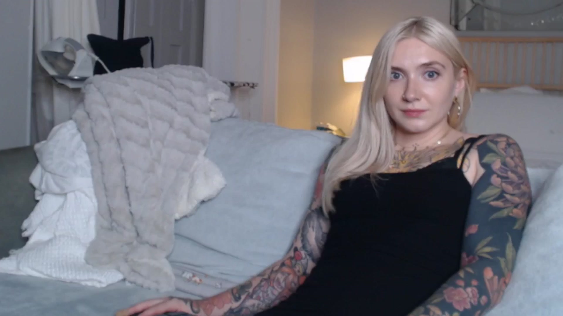 Gallery image thumbnail from Tattoo_bbgirl's myfreecams stream on, 09/09/2024, 19:19 image 11 of 20