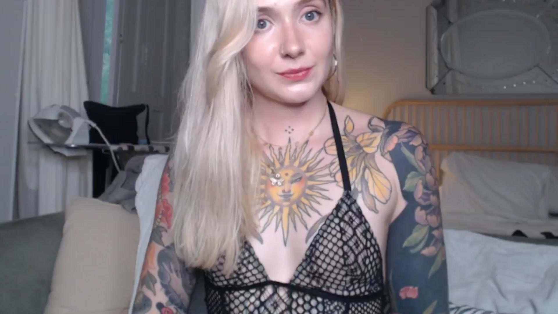 Gallery image thumbnail from Tattoo_bbgirl's myfreecams stream on, 09/11/2024, 19:43 image 11 of 20