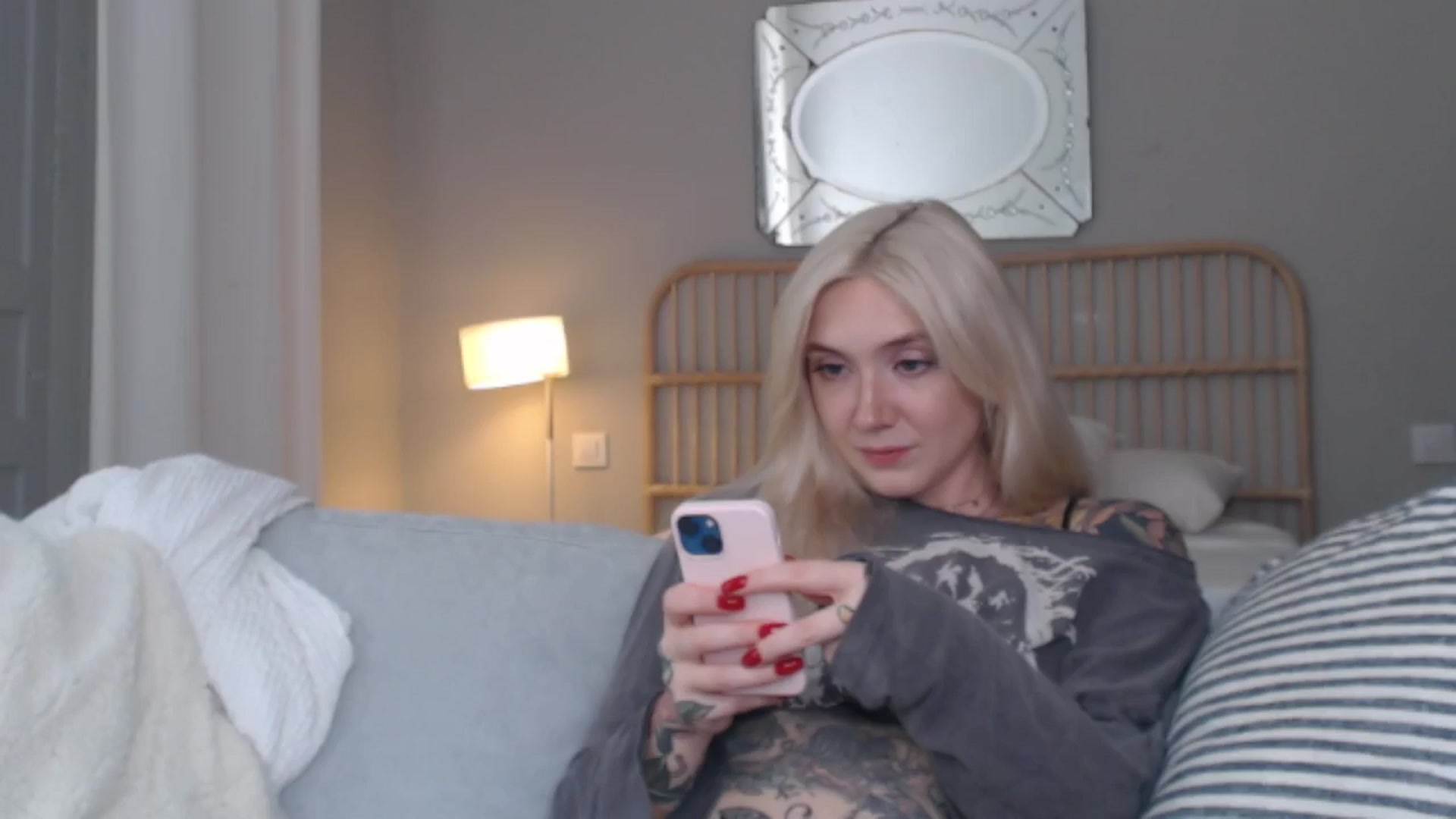 Gallery image thumbnail from Tattoo_bbgirl's myfreecams stream on, 09/12/2024, 13:15 image 11 of 20
