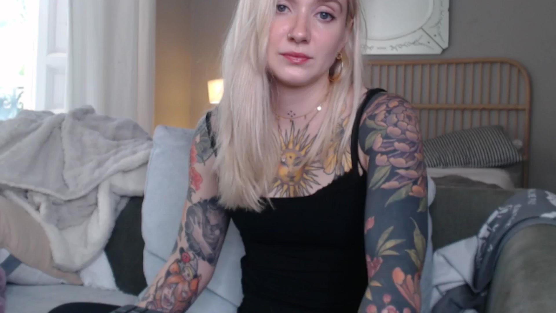 Gallery image thumbnail from Tattoo_bbgirl's myfreecams stream on, 09/14/2024, 17:56 image 7 of 20