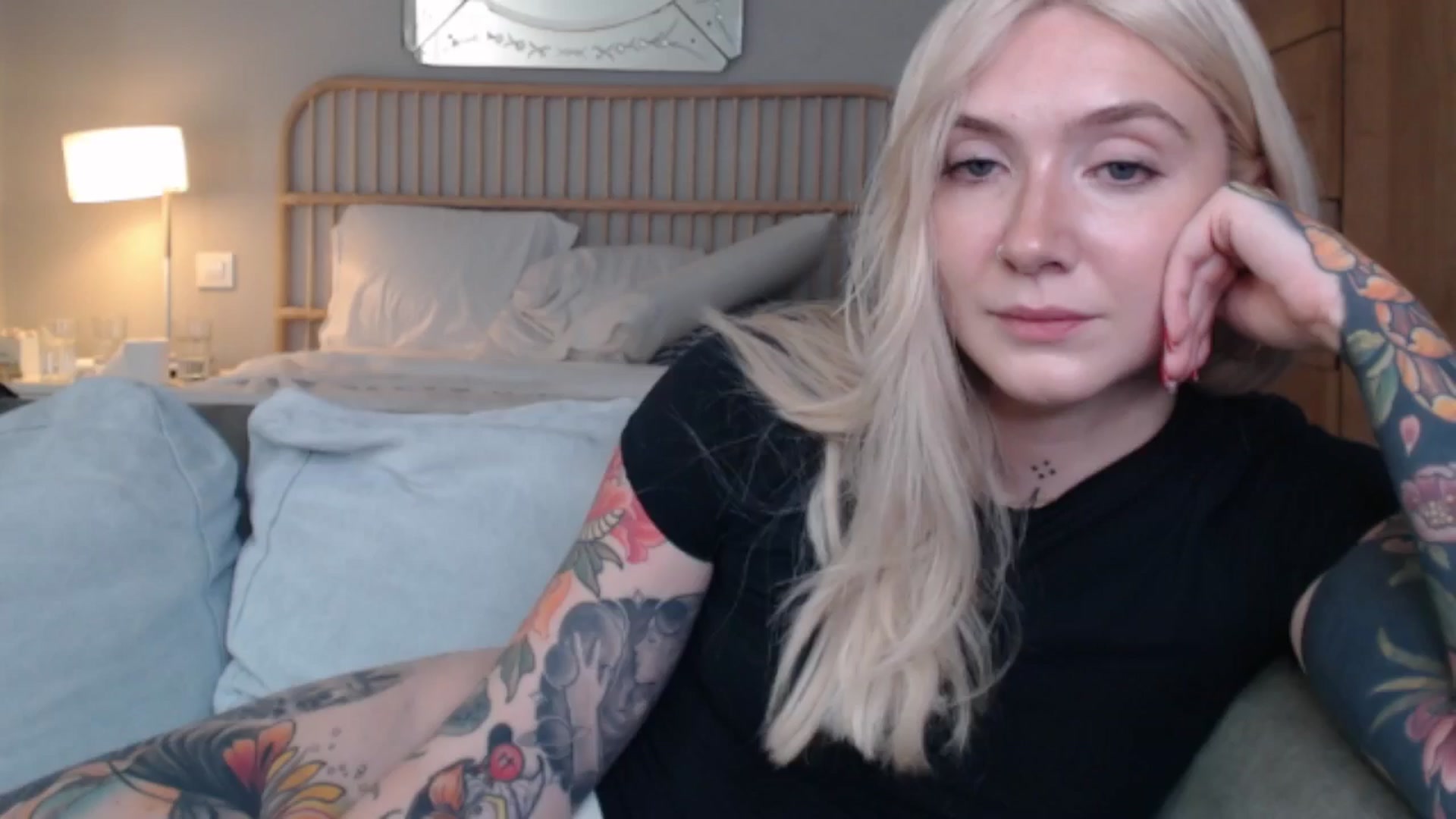 Gallery image thumbnail from Tattoo_bbgirl's myfreecams stream on, 09/17/2024, 06:03 image 2 of 20