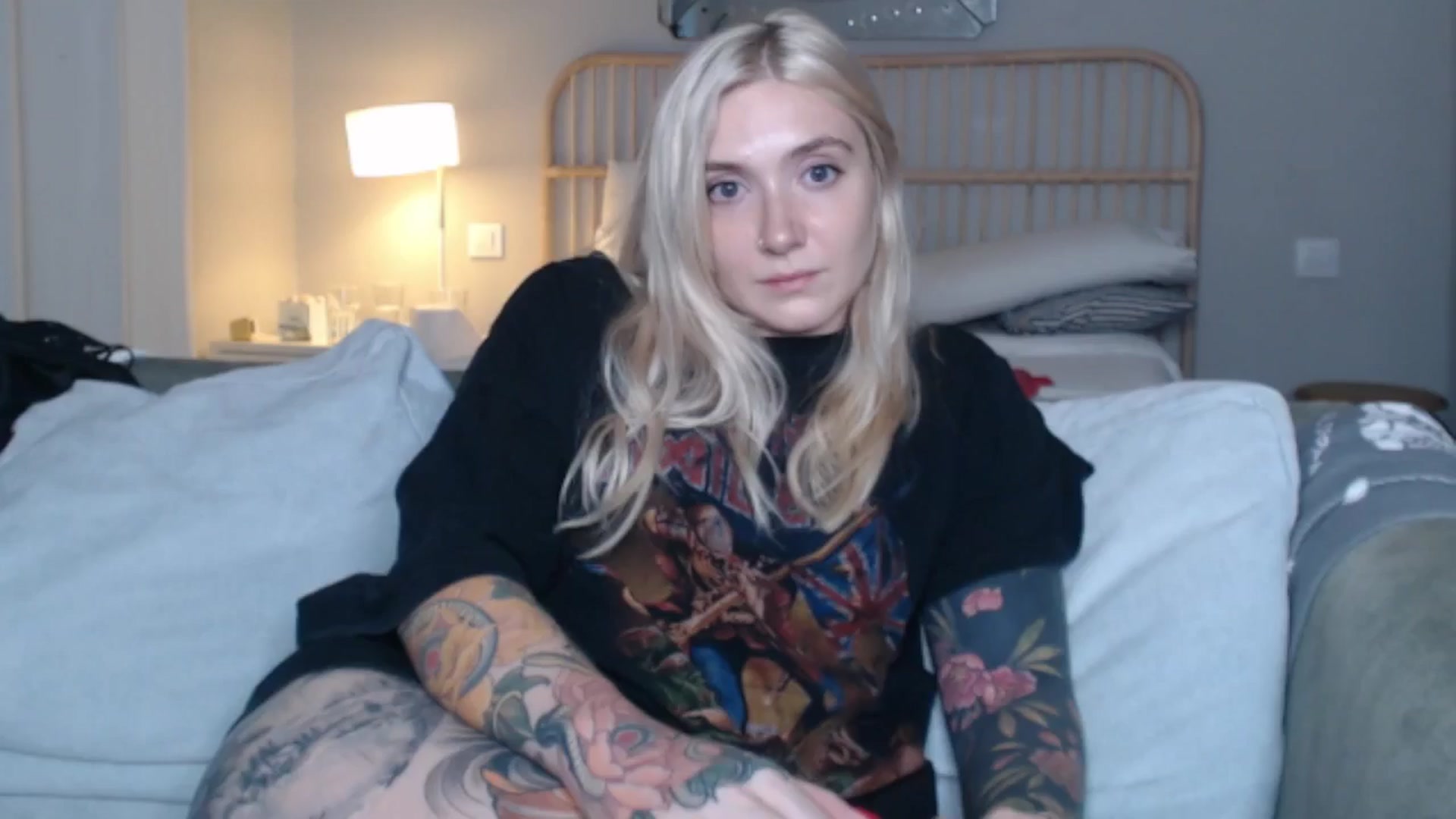 Gallery image thumbnail from Tattoo_bbgirl's myfreecams stream on, 09/17/2024, 19:31 image 14 of 20