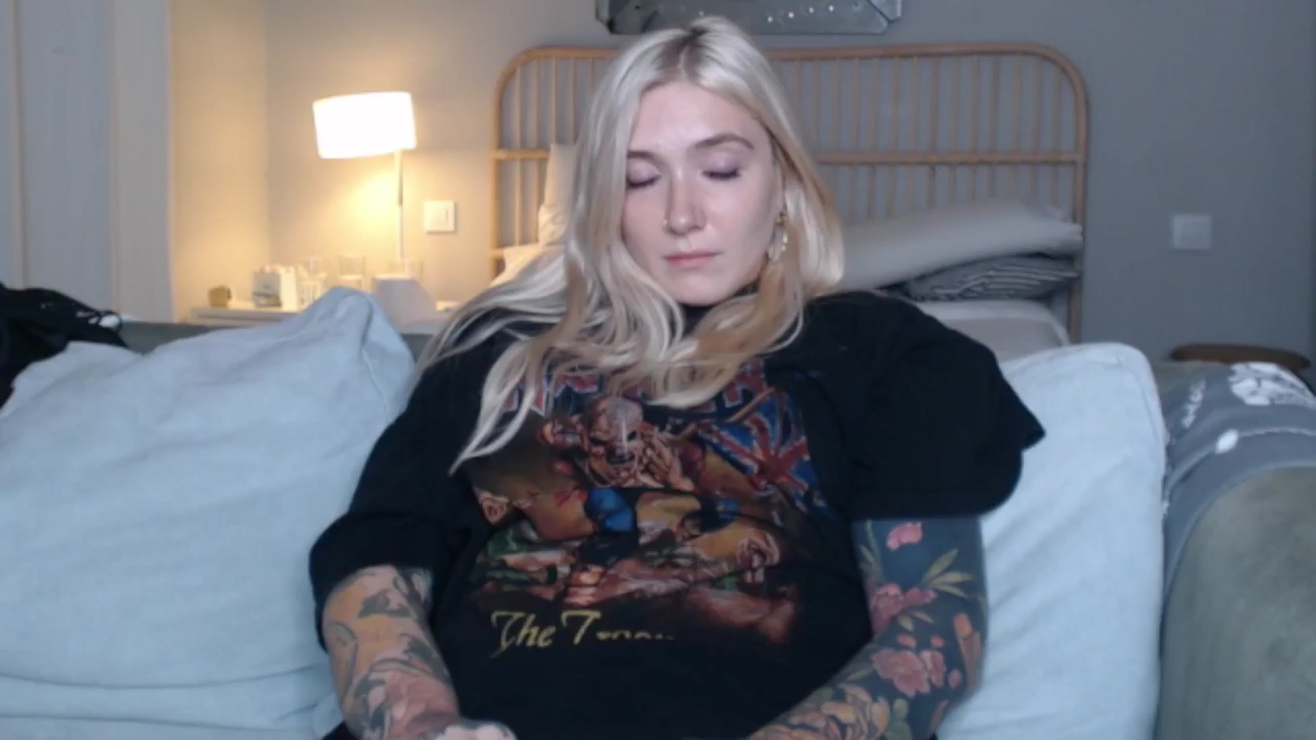 Gallery image thumbnail from Tattoo_bbgirl's myfreecams stream on, 09/17/2024, 19:31 image 16 of 20