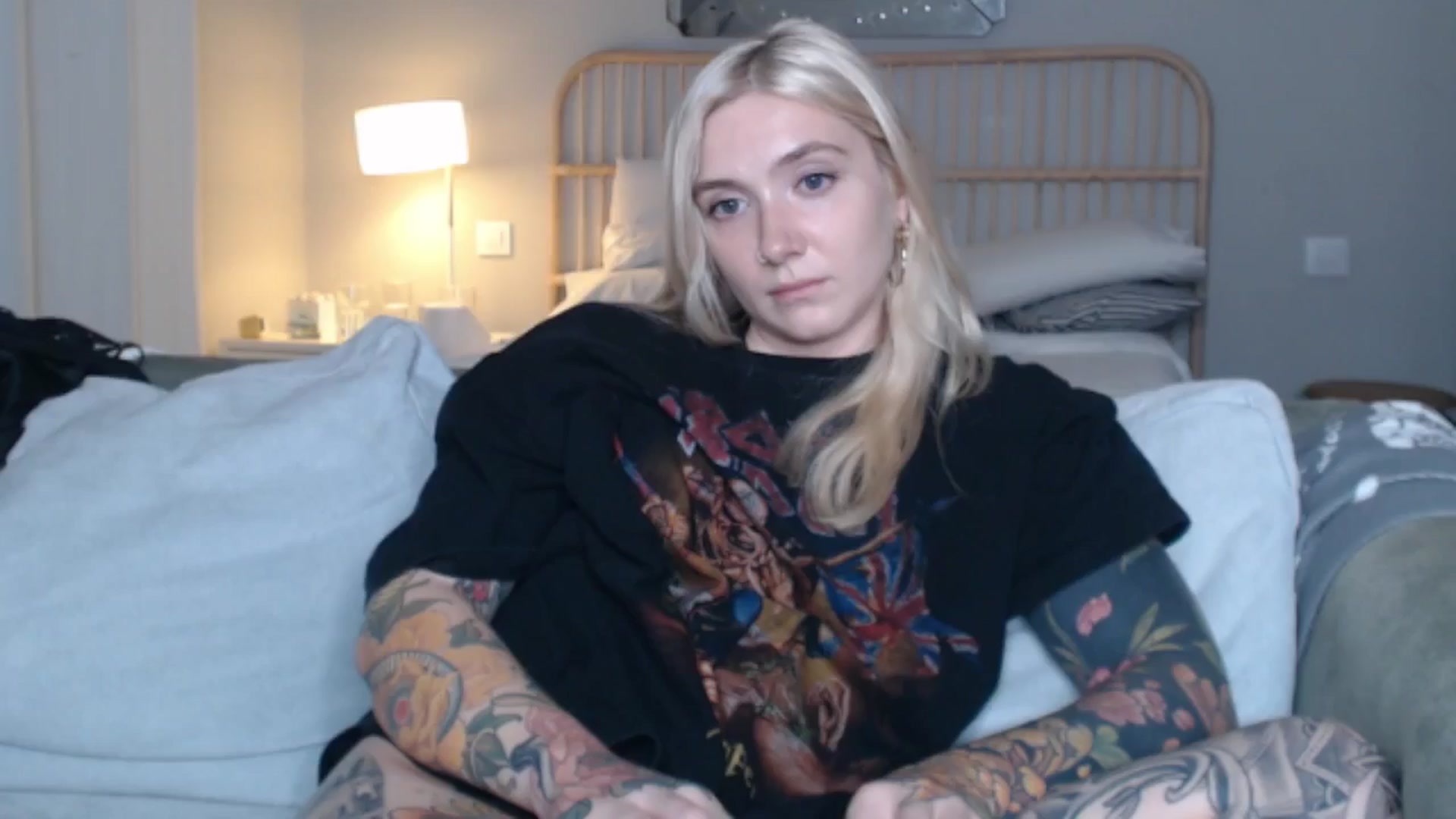 Gallery image thumbnail from Tattoo_bbgirl's myfreecams stream on, 09/17/2024, 19:31 image 17 of 20