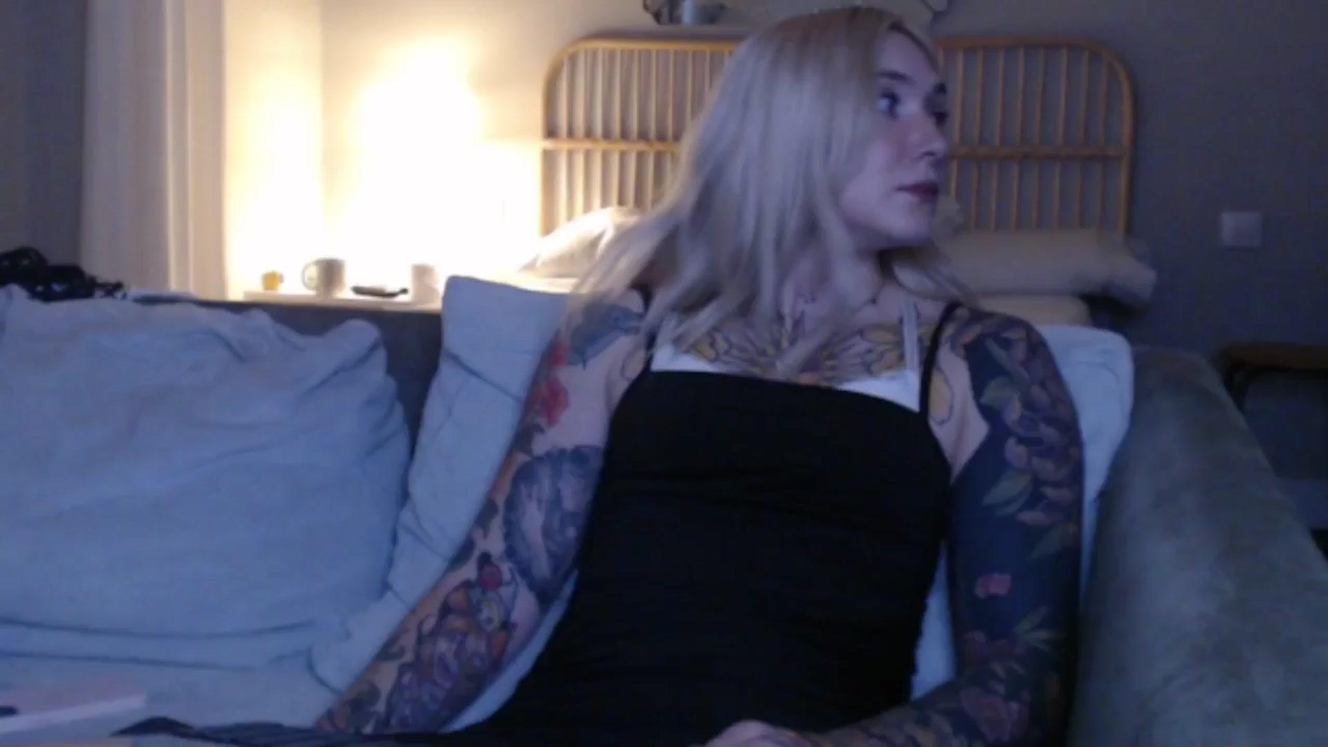 Gallery image thumbnail from Tattoo_bbgirl's myfreecams stream on, 09/19/2024, 16:40 image 7 of 20