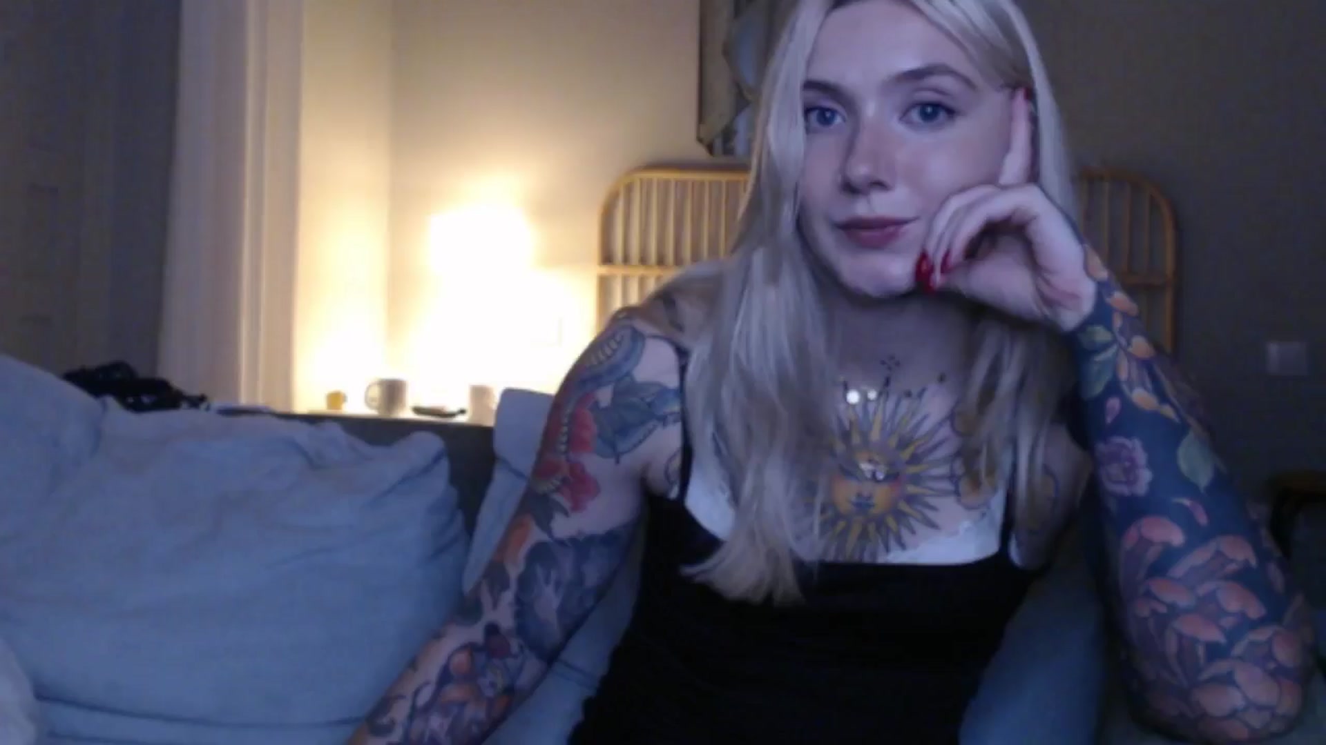 Gallery image thumbnail from Tattoo_bbgirl's myfreecams stream on, 09/19/2024, 16:40 image 19 of 20