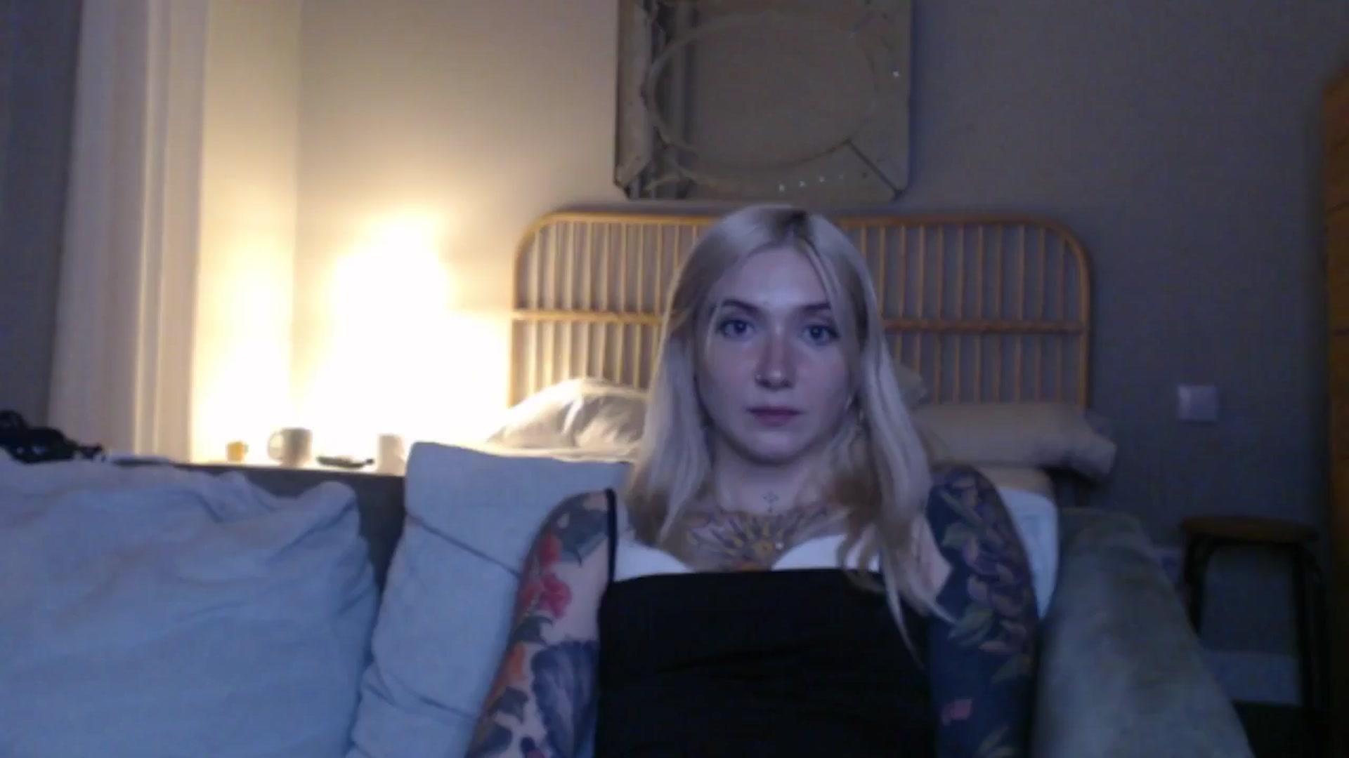 Gallery image thumbnail from Tattoo_bbgirl's myfreecams stream on, 09/19/2024, 19:27 image 15 of 20