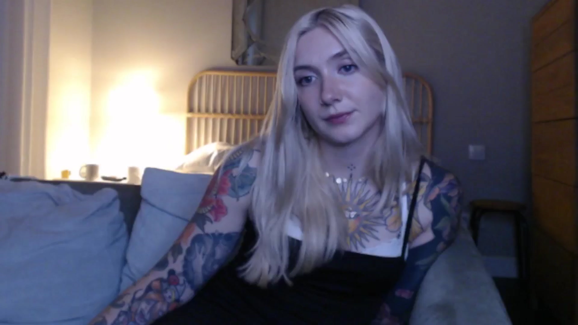 Gallery image thumbnail from Tattoo_bbgirl's myfreecams stream on, 09/19/2024, 19:27 image 2 of 20