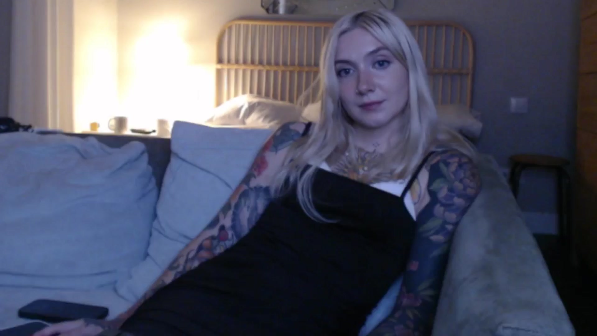 Gallery image thumbnail from Tattoo_bbgirl's myfreecams stream on, 09/19/2024, 19:27 image 6 of 20