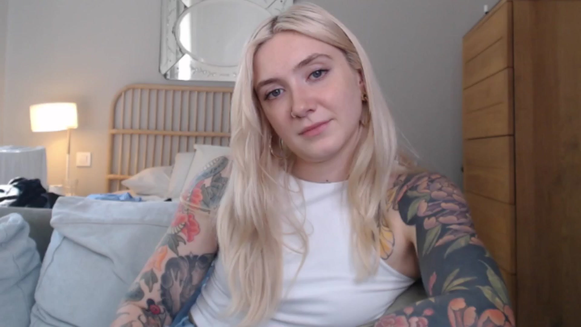 Gallery image thumbnail from Tattoo_bbgirl's myfreecams stream on, 09/20/2024, 14:04 image 15 of 20