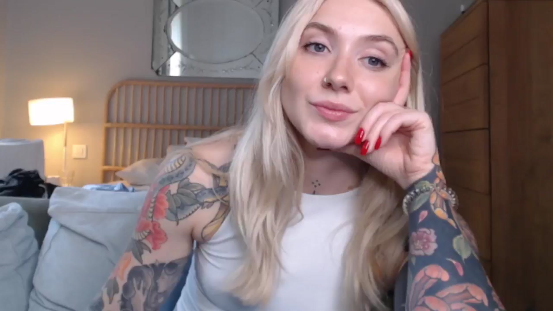 Gallery image thumbnail from Tattoo_bbgirl's myfreecams stream on, 09/20/2024, 14:04 image 14 of 20