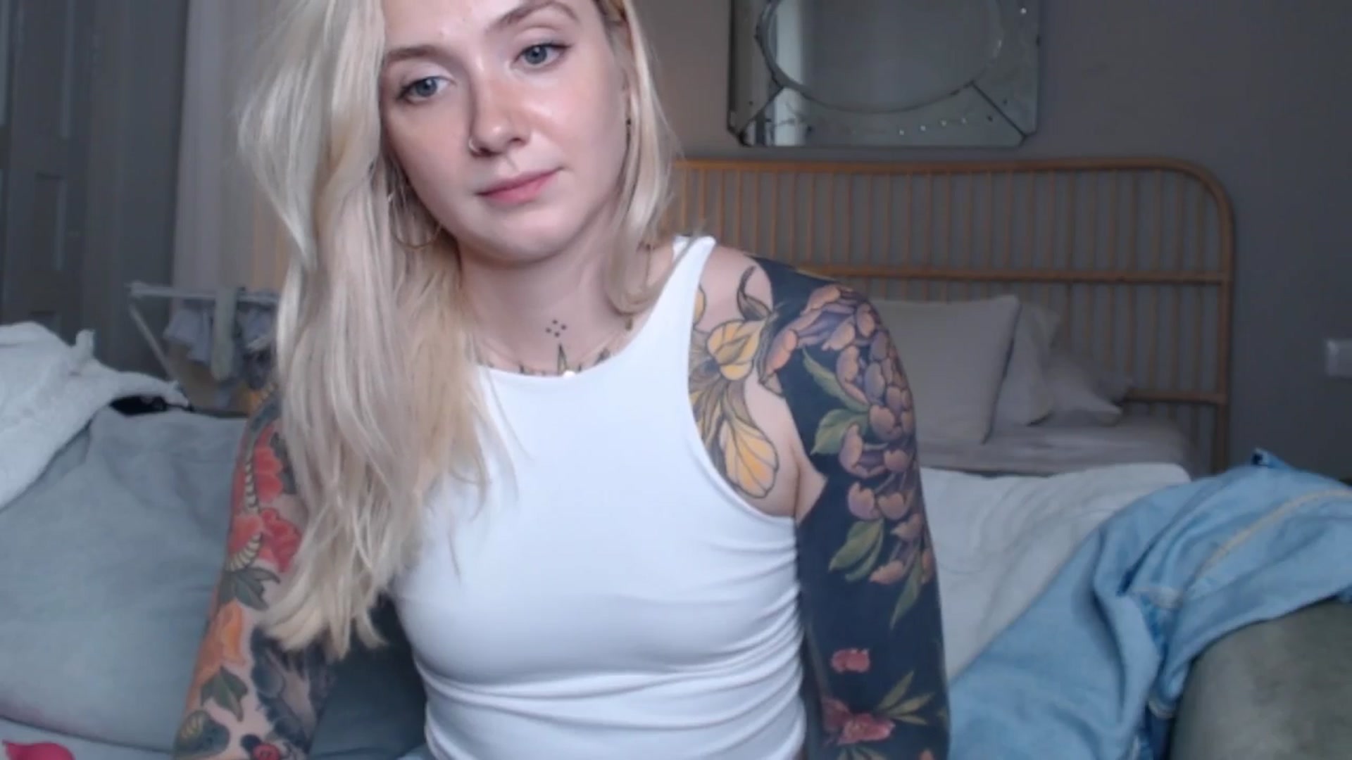 Gallery image thumbnail from Tattoo_bbgirl's myfreecams stream on, 09/20/2024, 19:08 image 5 of 20