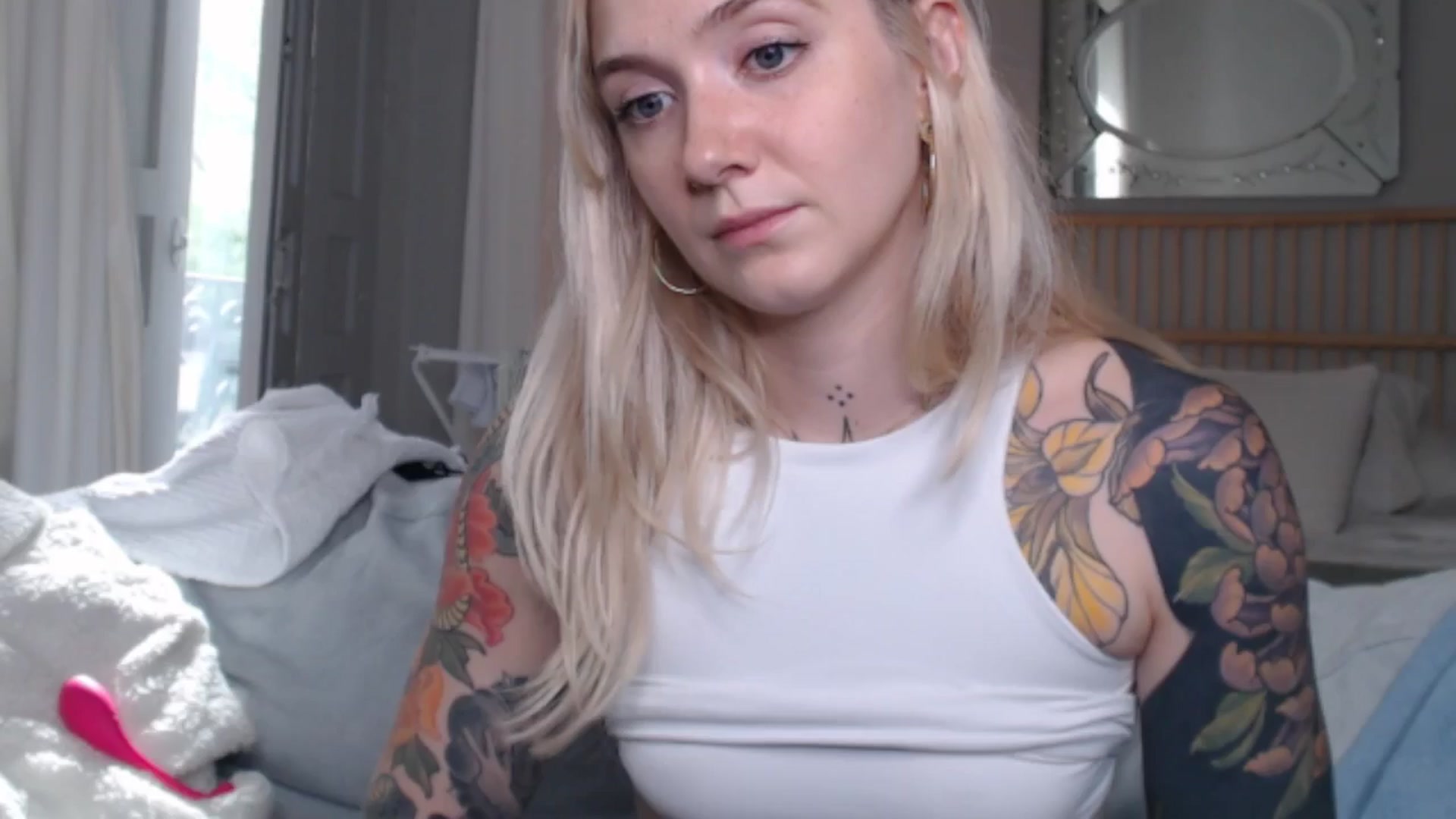 Gallery image thumbnail from Tattoo_bbgirl's myfreecams stream on, 09/20/2024, 19:08 image 2 of 20